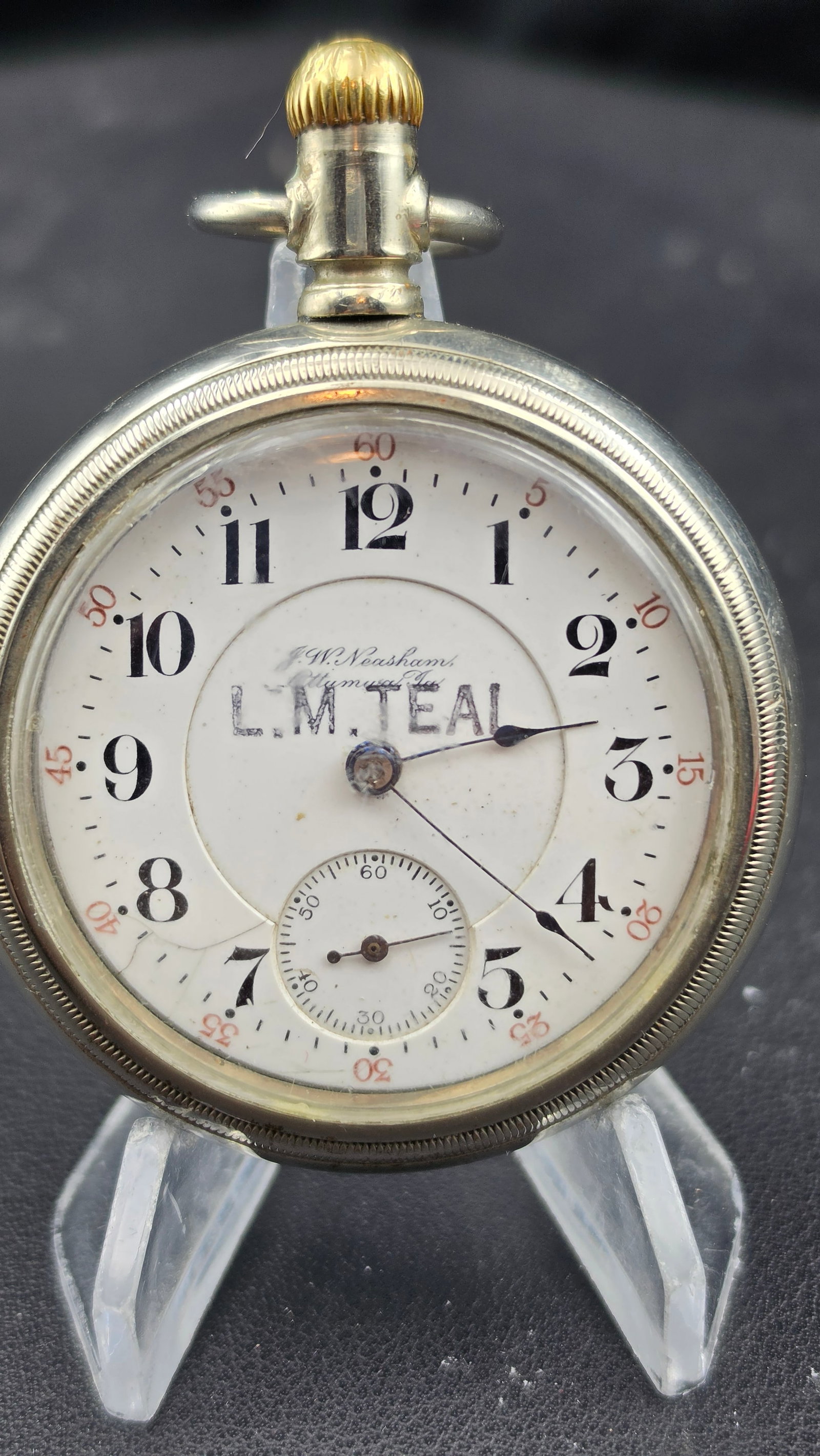 1908 Hamilton Grade 926 18s 17-Jewel Pocket Watch Retailer Signed Dial Serial 603468 Runs: This is a Hamilton Watch Co. Grade 926, 18 size, 17-jewel pocket watch manufactured in Lancaster, Pennsylvania, with an estimated production year of 1908 per the Pocket Watch Database (serial number 6
