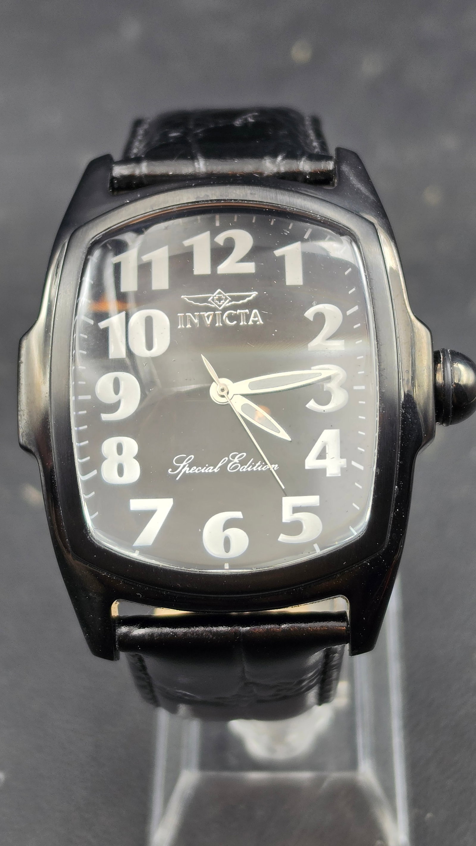 Invicta Special Edition Lupah Model 1026 46mm Black Tonneau Swiss Parts Tritnite NOS New Battery (1 of 10)