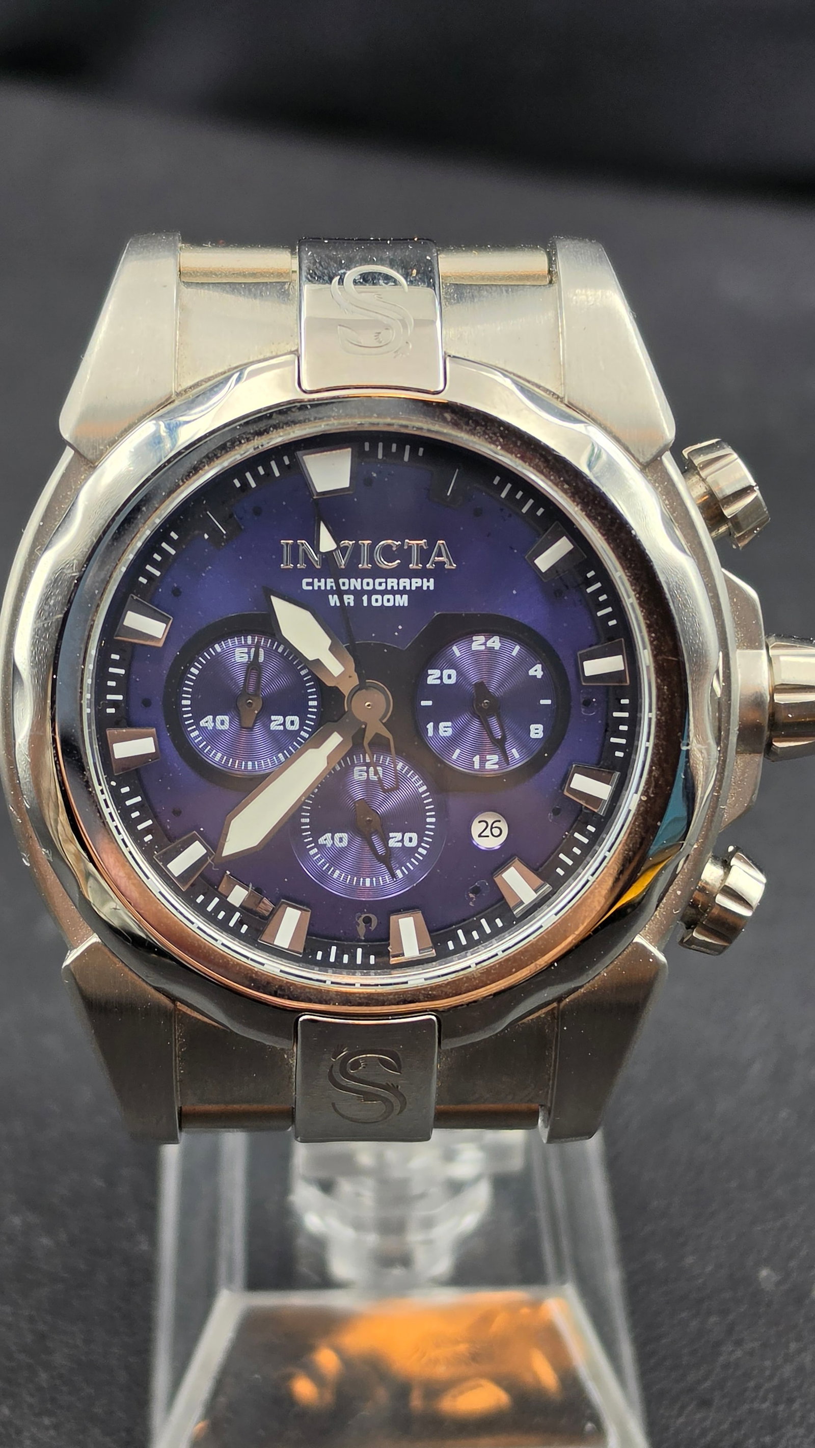 Invicta Speedway Model 1336 Chronograph 49mm Blue Dial Japan Movement, Steel Bracelet, NOS, c. 2010s: This is the Invicta Speedway reference 1336, a bold 49mm stainless steel chronograph powered by a Japanese movement. The deep blue dial has a distinctive starfield/galaxy texture with three matching b