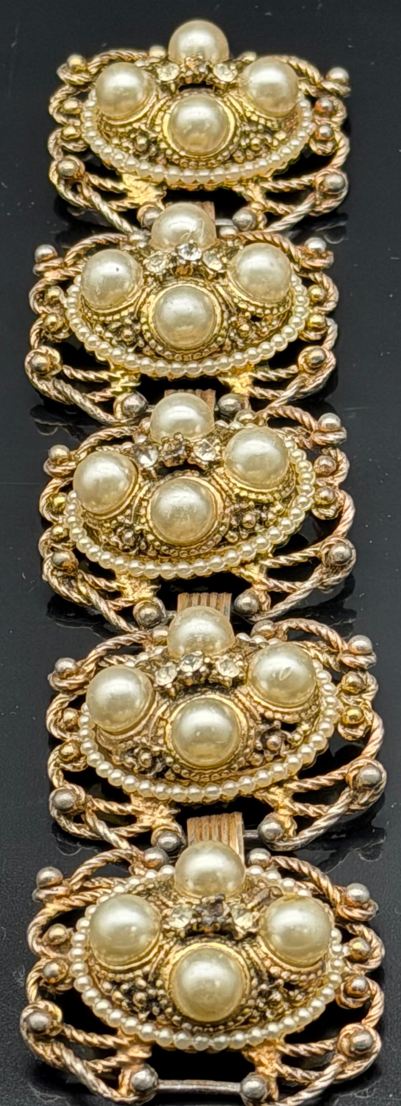 67g-Vintage Faux Pearl & Rhinestone Panel Bracelet – Gold Tone Victorian Revival Statement Piece (1 of 7)