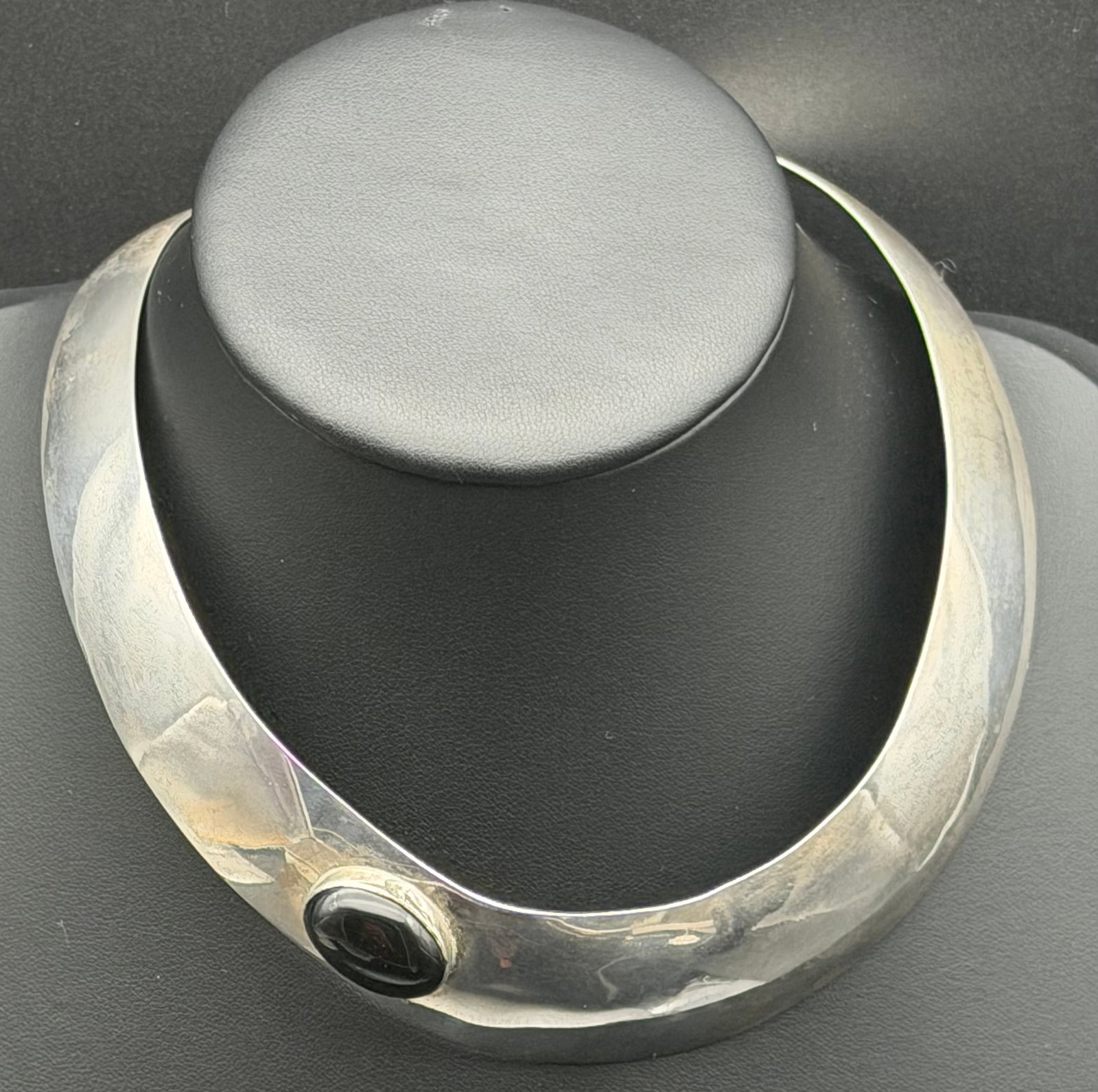 42g-Vintage Sterling Silver Modernist Collar Necklace Black Onyx Choker (1 of 8)
