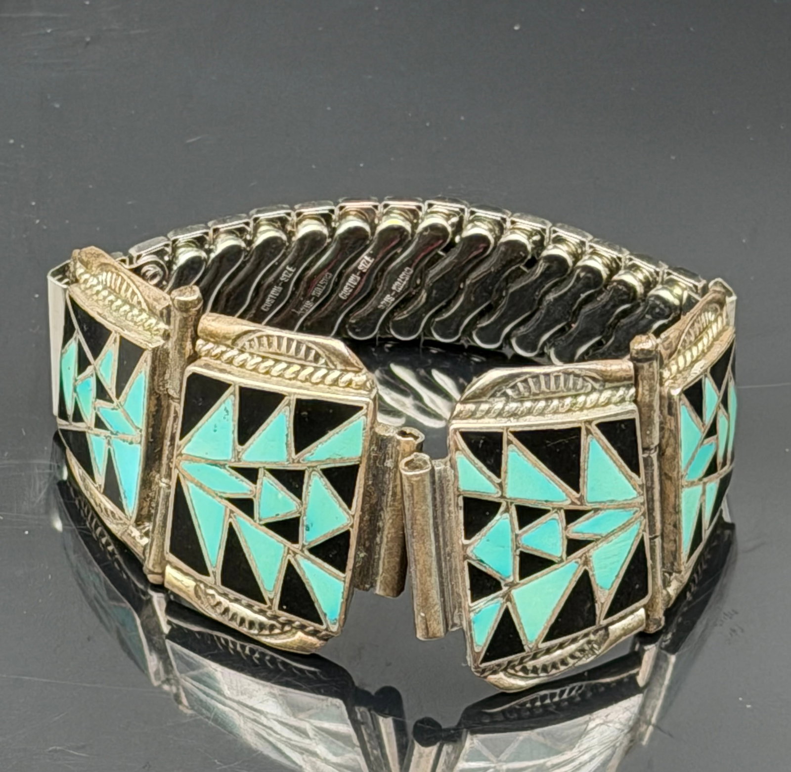 40g-Vintage Southwestern Turquoise Black Inlay Stretch Bracelet Custom (1 of 6)