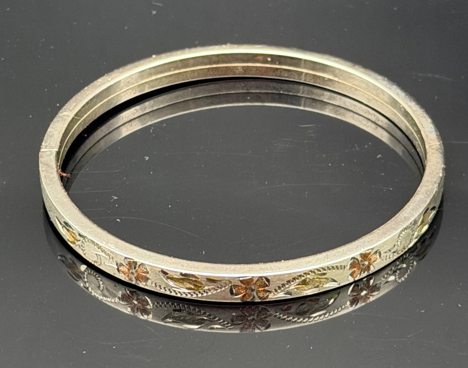 12g-Vintage Marathon Sterling Silver Floral Engraved Bangle Bracelet (1 of 6)