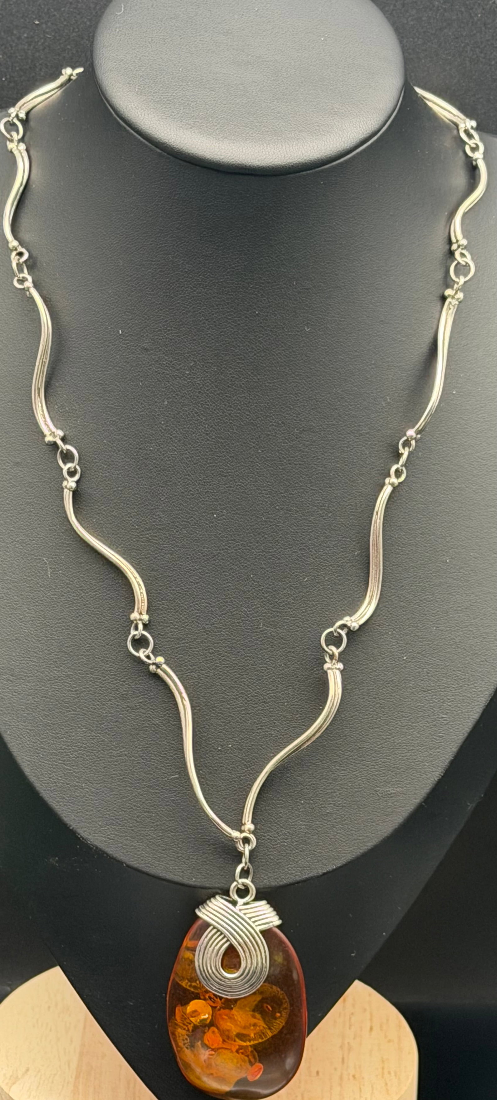 35g-Vintage Baltic Amber Sterling Silver Necklace – Modernist Amber Pendant (1 of 7)