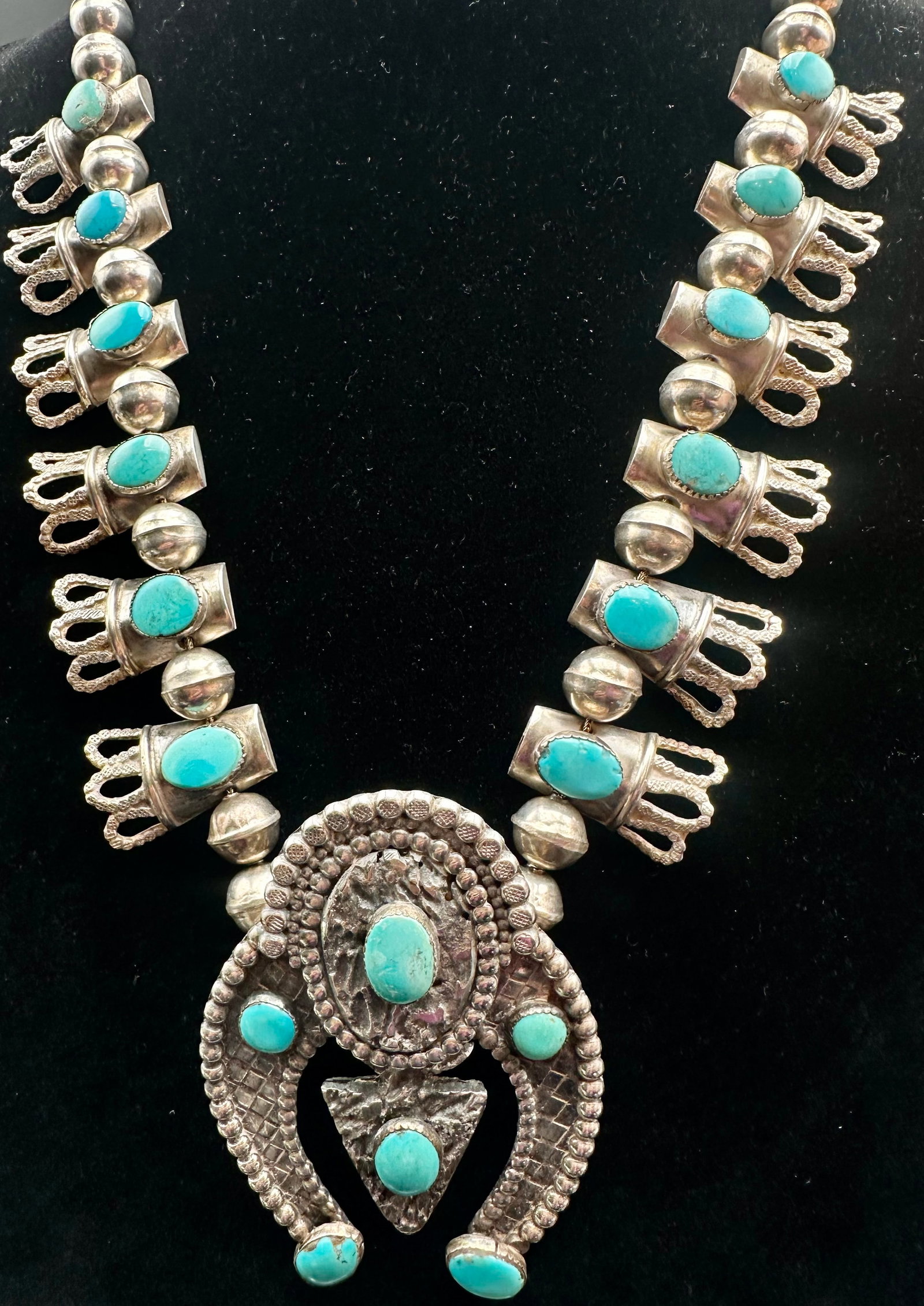 Eddy Beyuka Zuni Sterling Silver Turquoise Squash Blossom Necklace 193g (1 of 12)