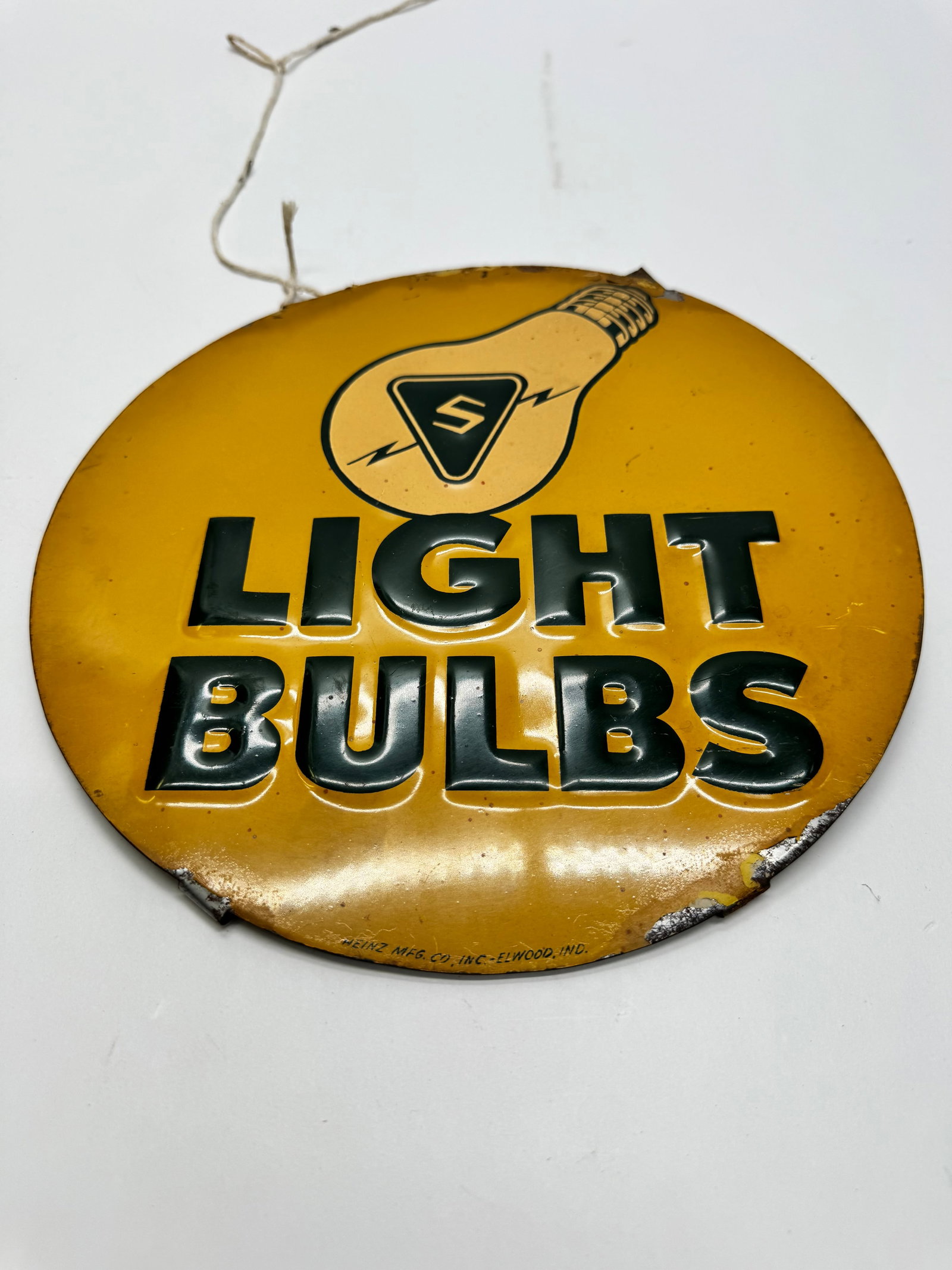 Vintage Light Bulbs Embossed Tin Advertising Sign (1 of 4)