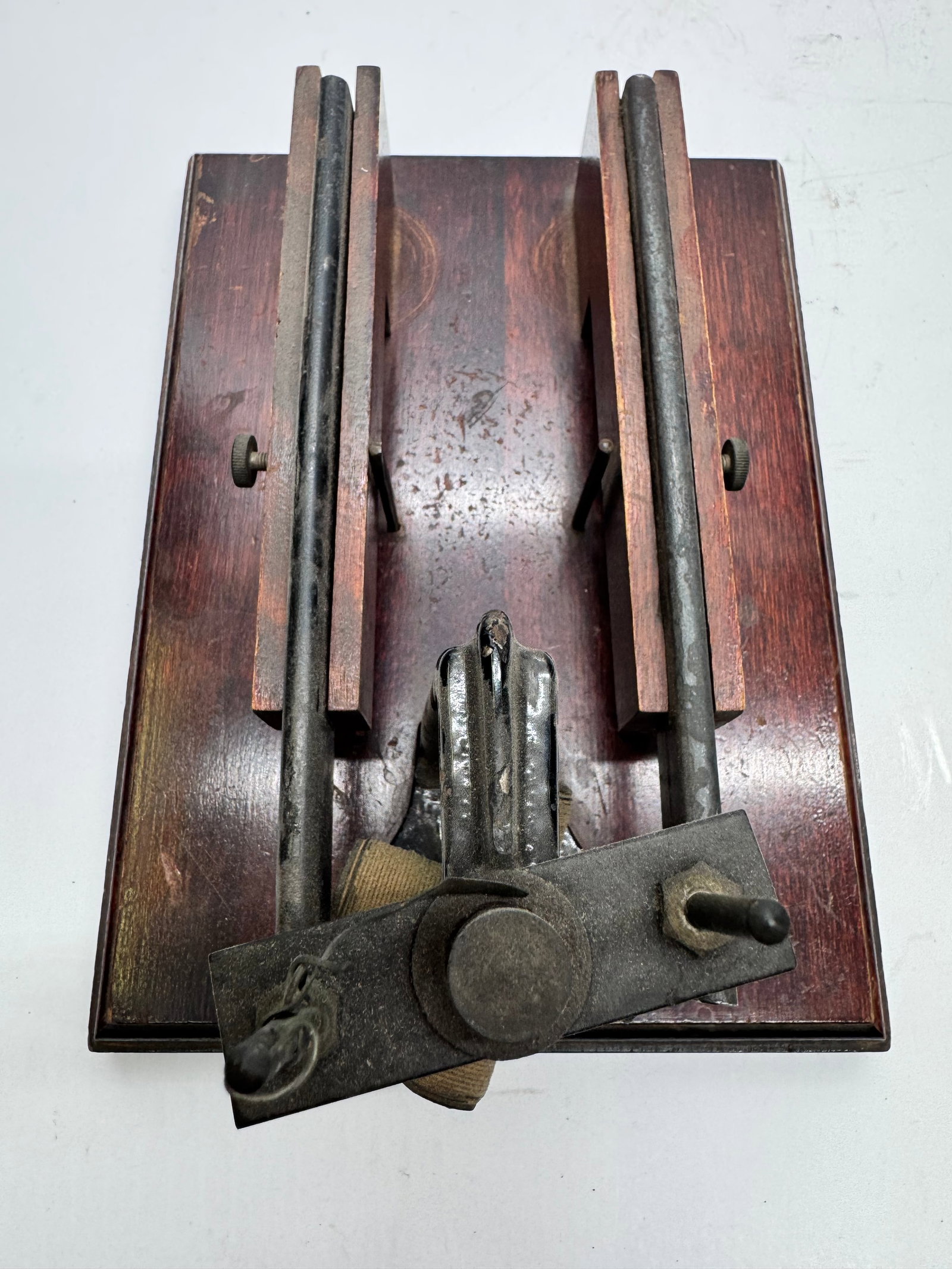 Antique Bipolar Demonstration Electric Motor (1 of 8)