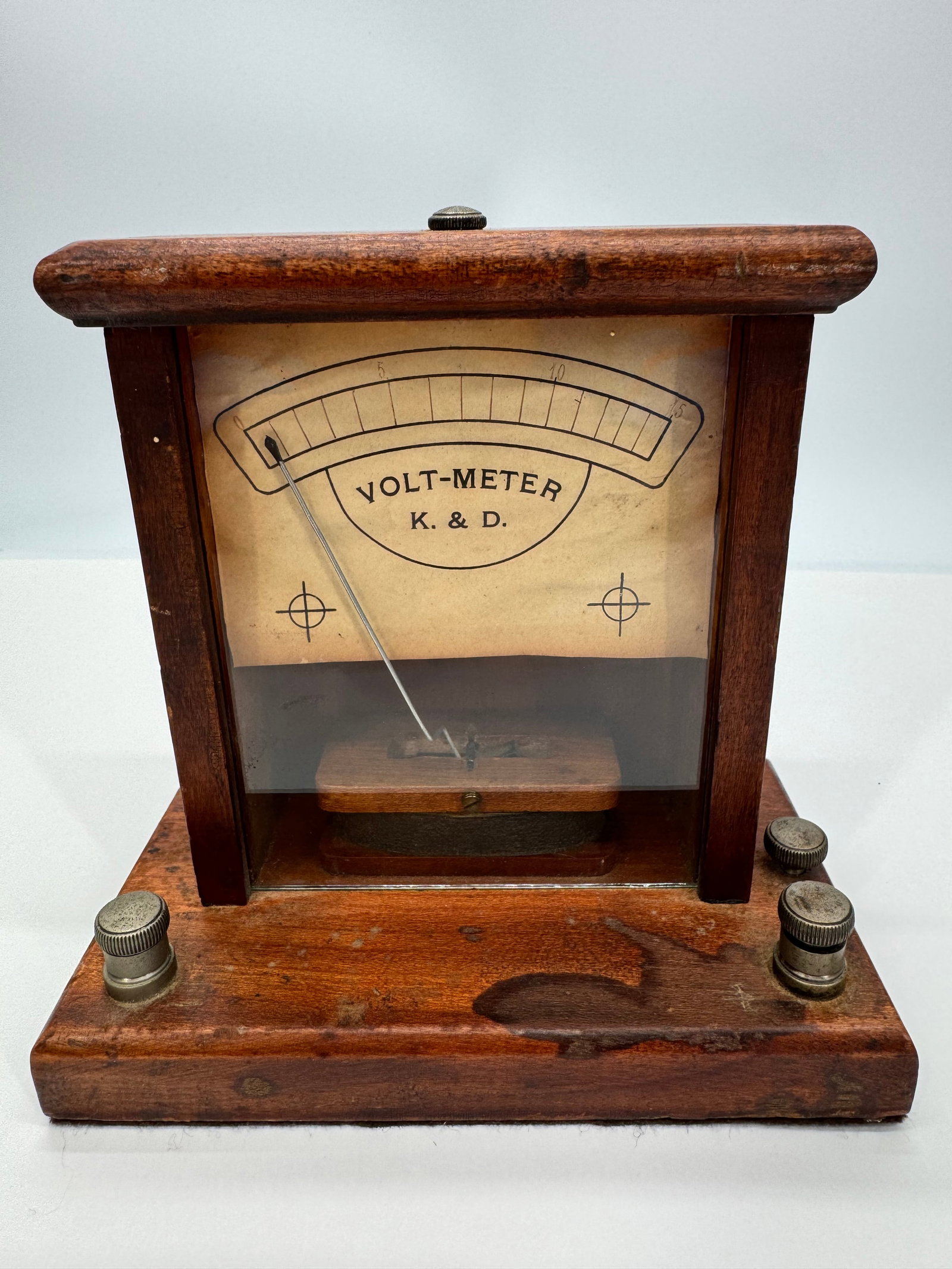 Antique K&D Volt Meter Wooden Educational Electrical Instrument: Antique K&D (Kendrick & Davis) Volt-Meter housed in its original wooden case with glass front and large 0–15 volt scale. Likely manufactured in the early 20th century for classroom or laboratory ele