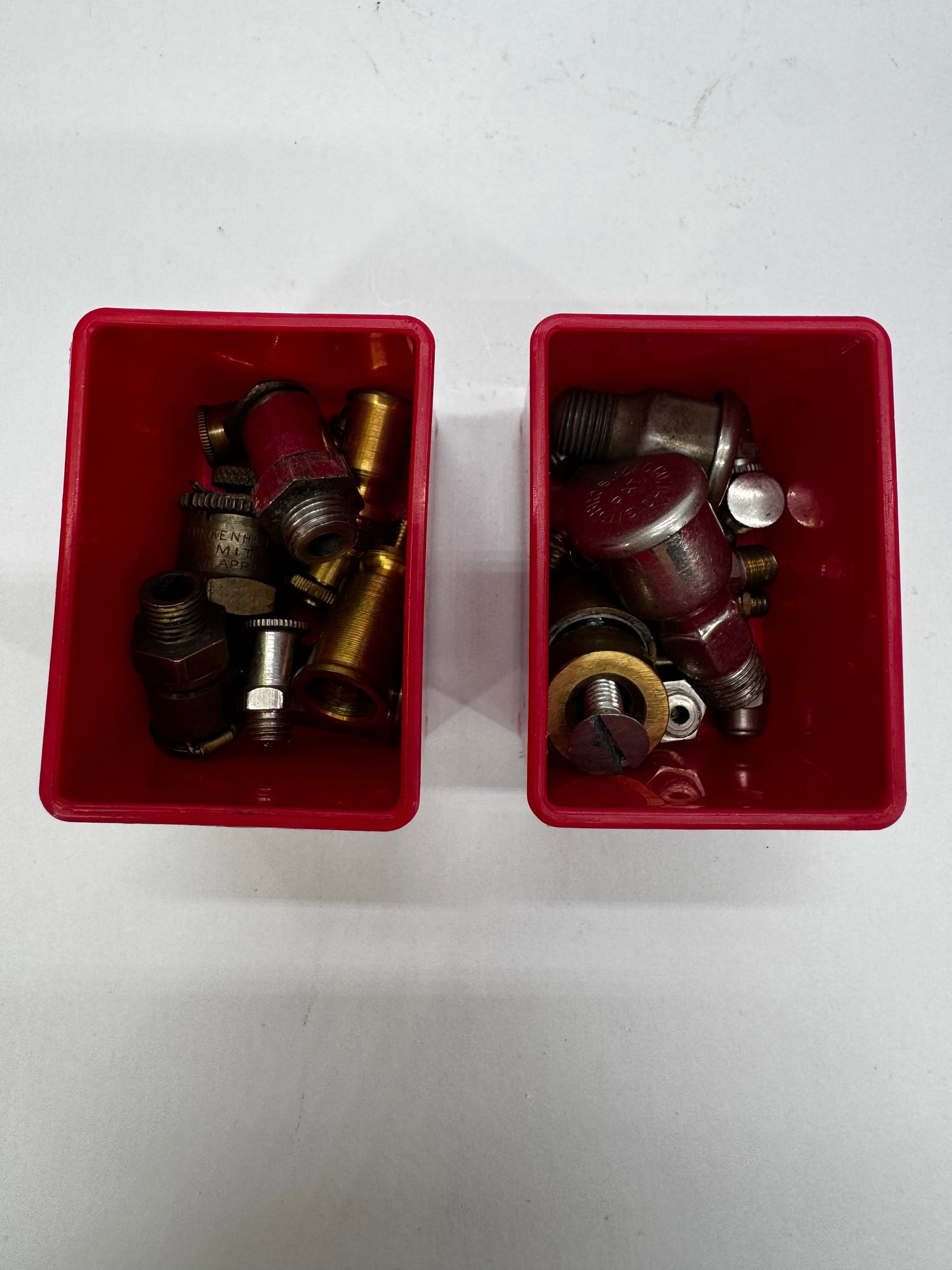 Large Lot Antique Brass & Nickel Steam Engine Lubricators, Grease Cups & Oilers (1 of 6)