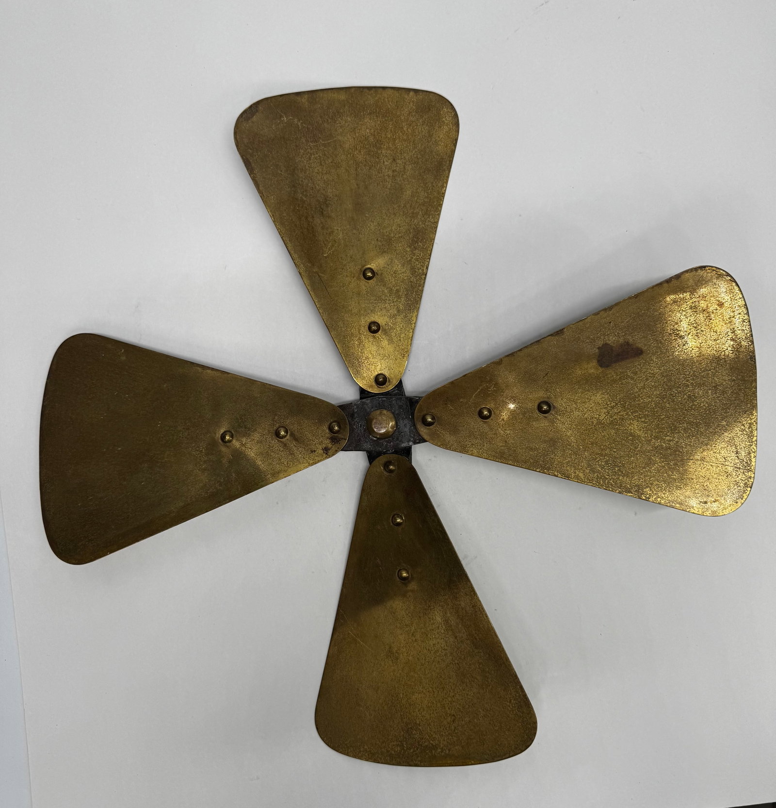 Antique 4-Blade Brass Fan Blade Assembly Early Electric Fan (1 of 6)