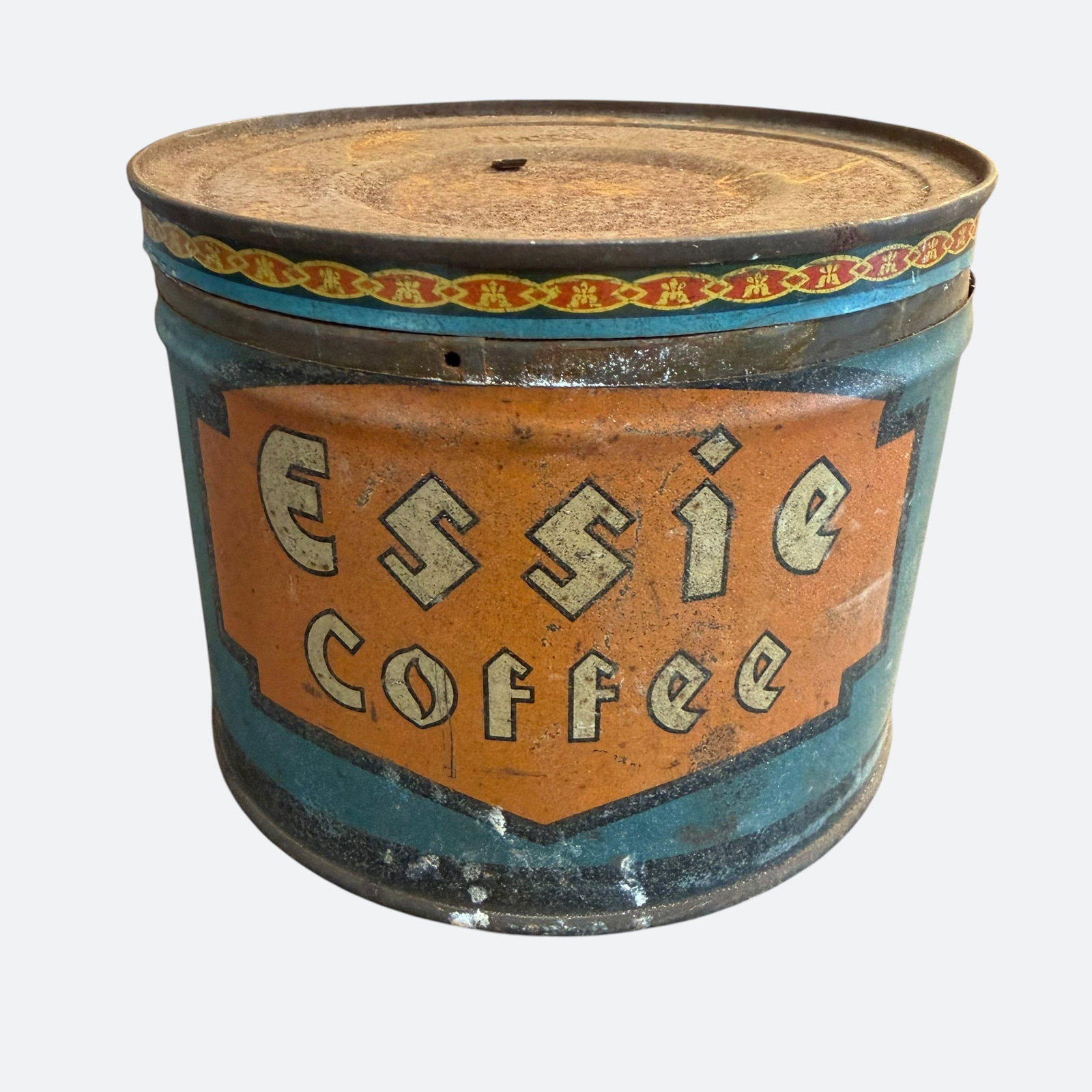 Vintage Early 1900s Essie Coffee Tin Can James Butler Grocery 1 Pound: Description: Early 1900s tin can from Essie Coffee, imported and roasted by James Butley Grocery, New York. I believe this is a one pound size. / Material: Tin. / Size: 4” high x 5” diamet