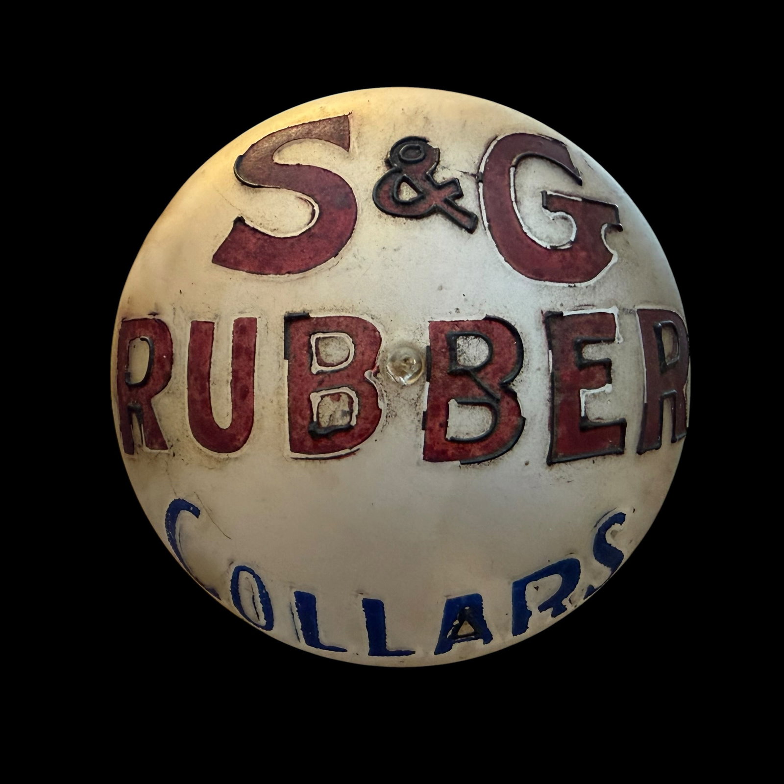 Early 1900s S&G Rubber Collars Advertising Frosted Lightbulb: Description: Early 1900s S&G Rubber Collars advertising light bulb. Painted onto the bulb. / Material: Glass lightbulb. / Size: 3.5” diameter x 4.25” tall overall. / Condition: Ready to be
