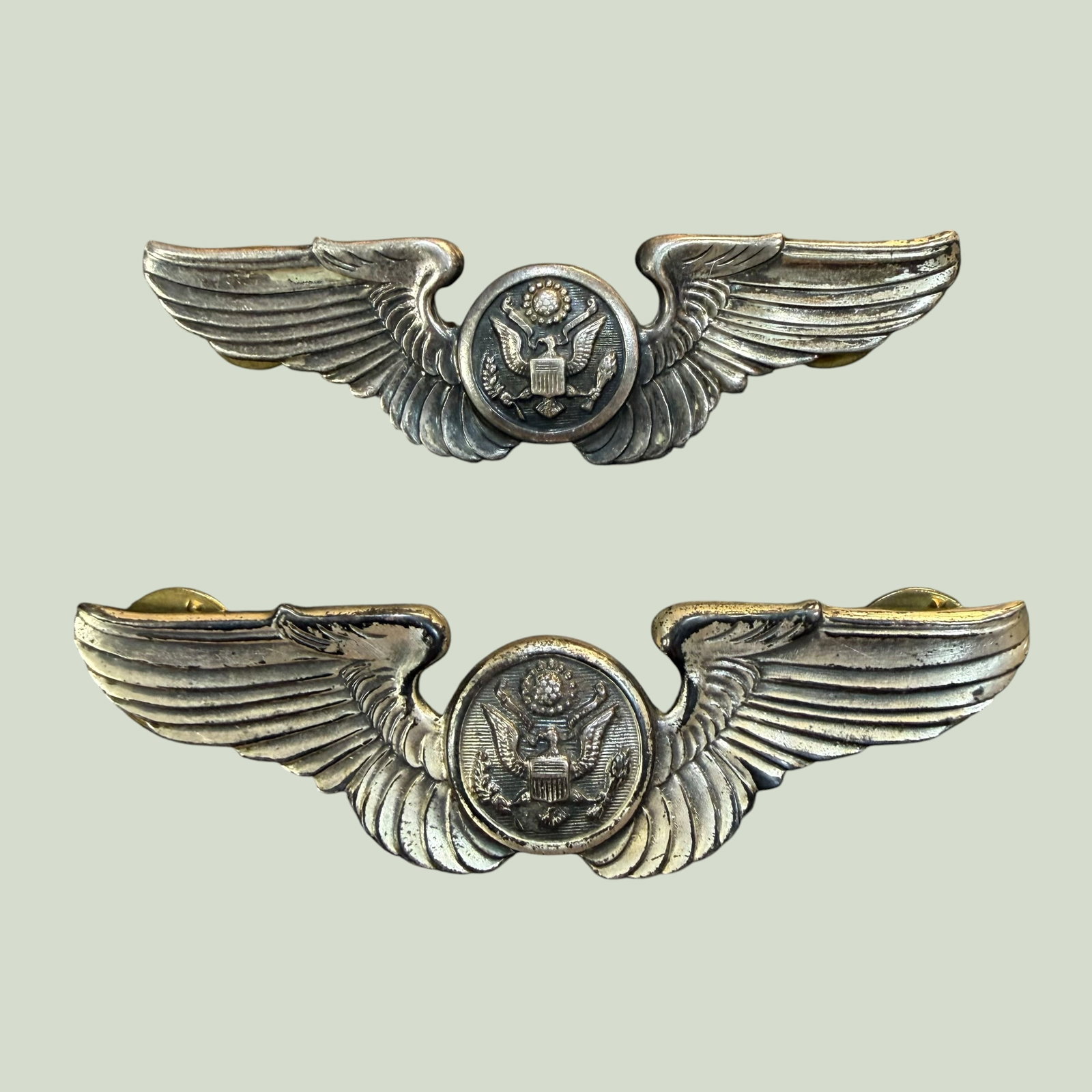 2 Sterling Silver WW2 USAAF Army Air Force Aircrew Wing Pin Badges 39.28g: Description: Two vintage WWII era USAAF Aircrew wing badges. / Material: Sterling Silver, not marked but tests as being silver. / Size: 3” each. Combined weight 39.28 grams. / Condition: Ready t