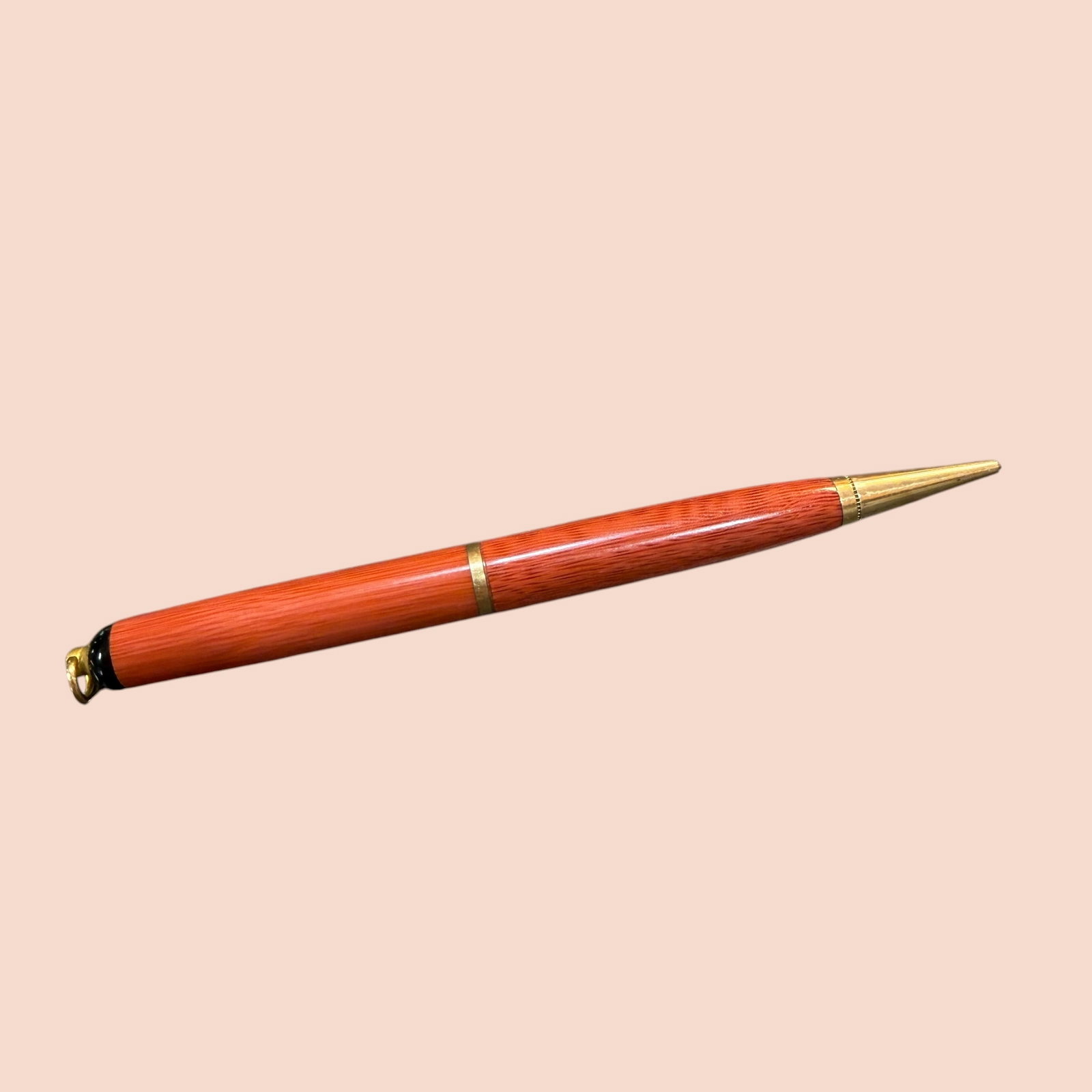 Geo. S. Parker Ring Top Pastel Mechanical Pencil Moire Coral: Description: Vintage Mechanical Pencil by Parker, the Pastel Moire Ring Top in a Coral color pattern. Gold tone metal features. Appears to be complete, though untested. / Size: Overall closed includin