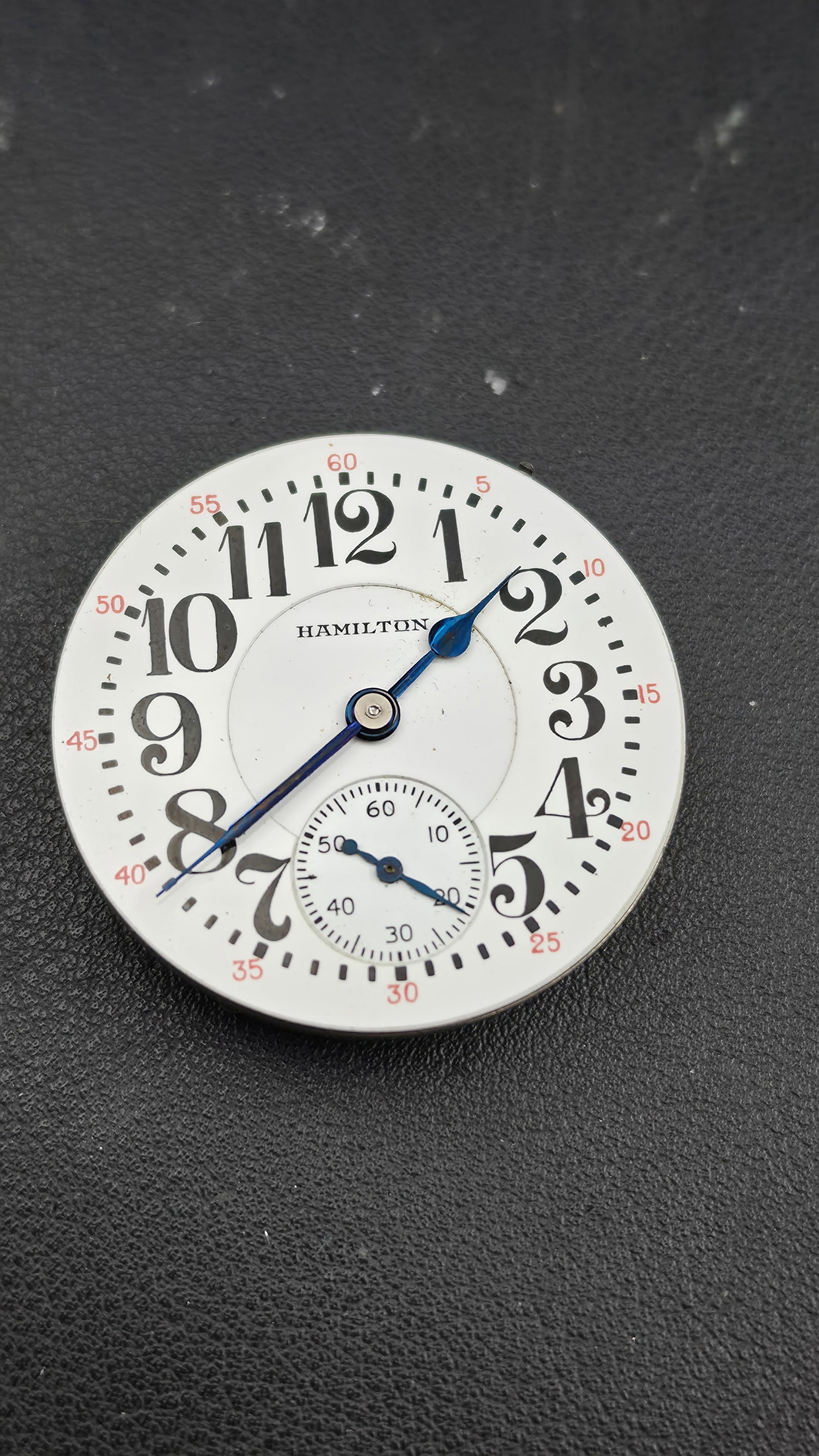 Hamilton 992 Railroad Grade Pocket Watch Movement with Dial,: Notable piece: this is a genuine Hamilton grade 992, one of the most significant American railroad-grade pocket watch movements ever produced. The grade 992 was Hamilton's flagship railroad movement, 