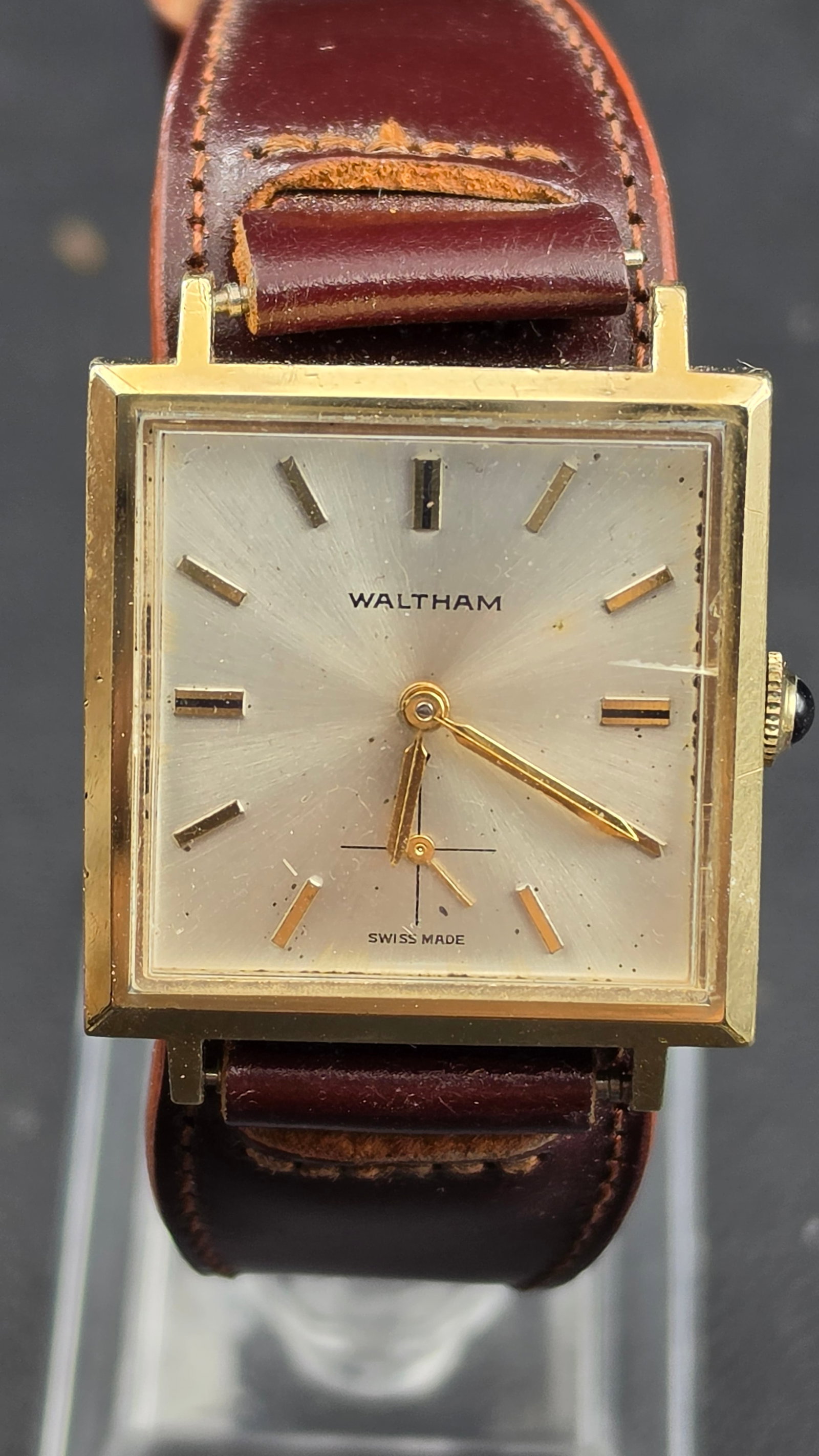 Vintage Waltham Watch Co. Swiss-Made Square Dress Watch, Ref. 621-58 (1 of 10)