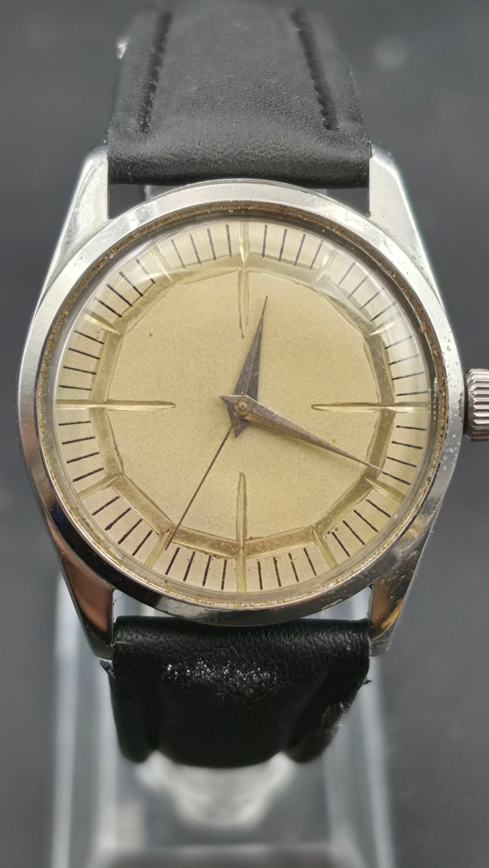 Vintage Harper Watch Co Automatic Wristwatch Starburst Dial 17 Jewels (1 of 9)
