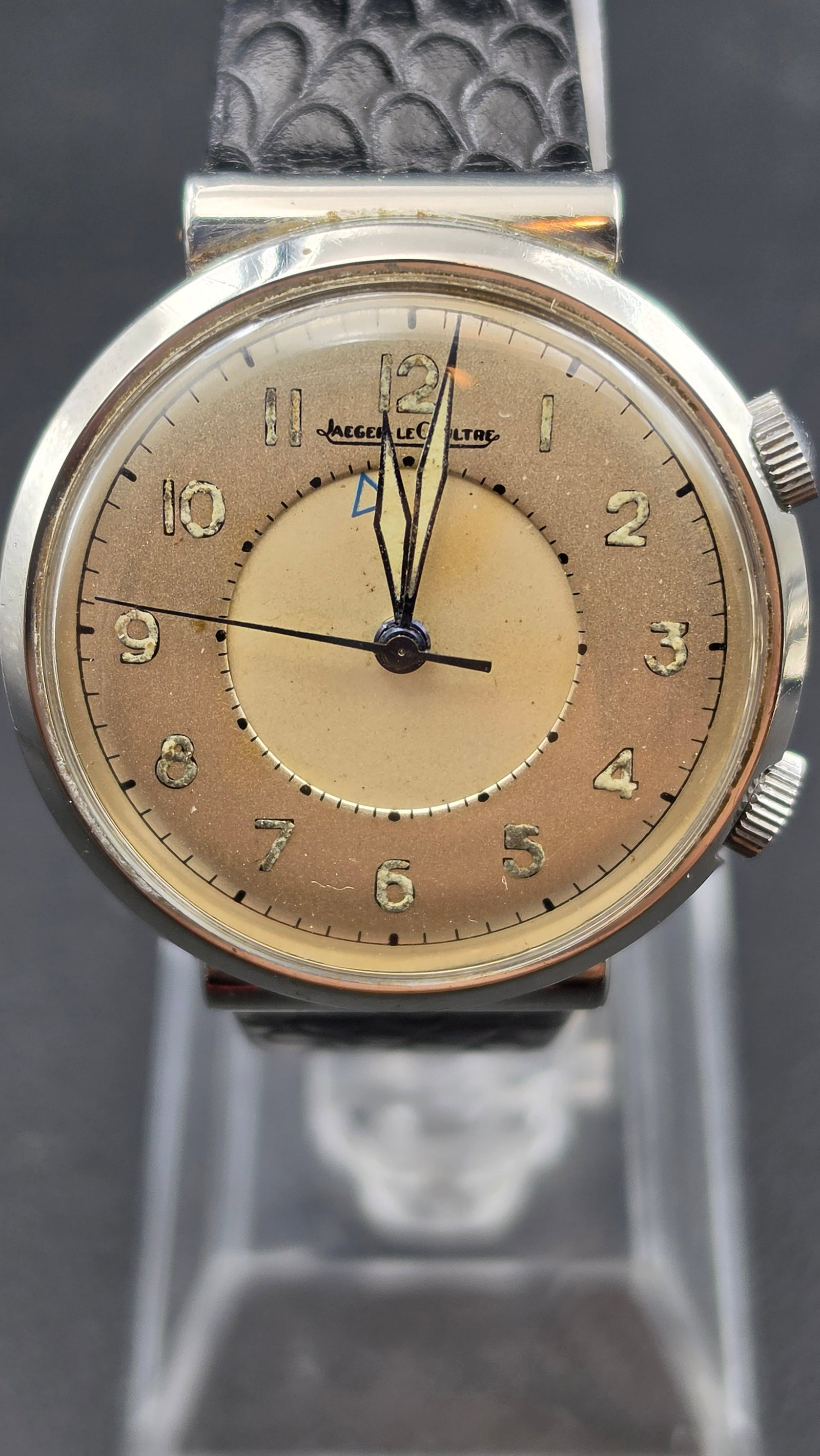 Jaeger-LeCoultre Wrist Alarm Two-Crown Stainless Steel Watch Cal. 489 Two-Tone Dial Circa 1950s: Vintage Jaeger-LeCoultre Wrist Alarm, the manufacturer's earliest alarm wristwatch line, powered by the in-house caliber 489 — the first wristwatch movement to use separate mainsprings for timekeepi