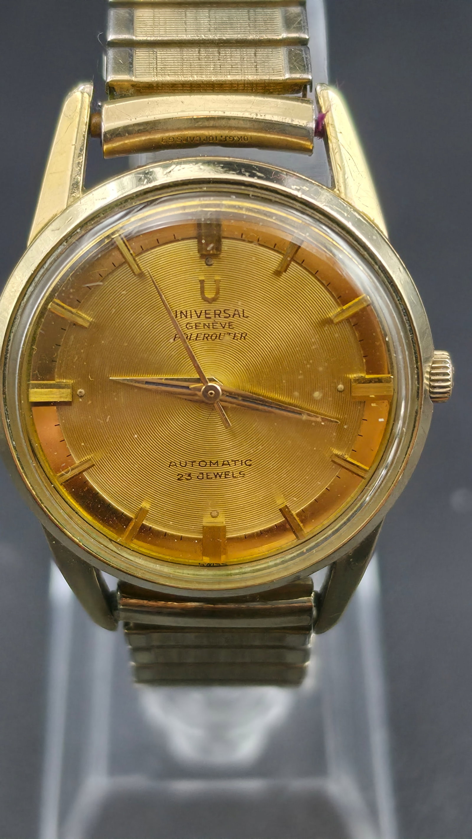 Universal Geneve Polerouter Automatic Microtor 23 Jewels Gold Filled 1950s-60s: Flagging this prominently: this is a Universal Genève Polerouter, the landmark design created by a young Gérald Genta in 1954 to commemorate SAS's first transpolar commercial flights from Europe to 