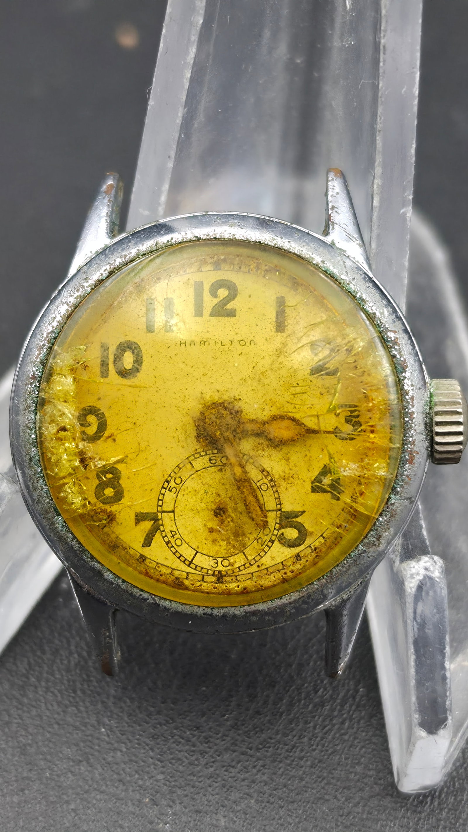 WWII US Army Ordnance Department Hamilton 987A Military Wristwatch 17 Jewel: This is an original World War II-era Hamilton Model 987A wristwatch, issued under U.S. Army Ordnance Department contract. The case back is stamped "ORD. DEPT. U.S.A., OD-112012," and the dial is signe