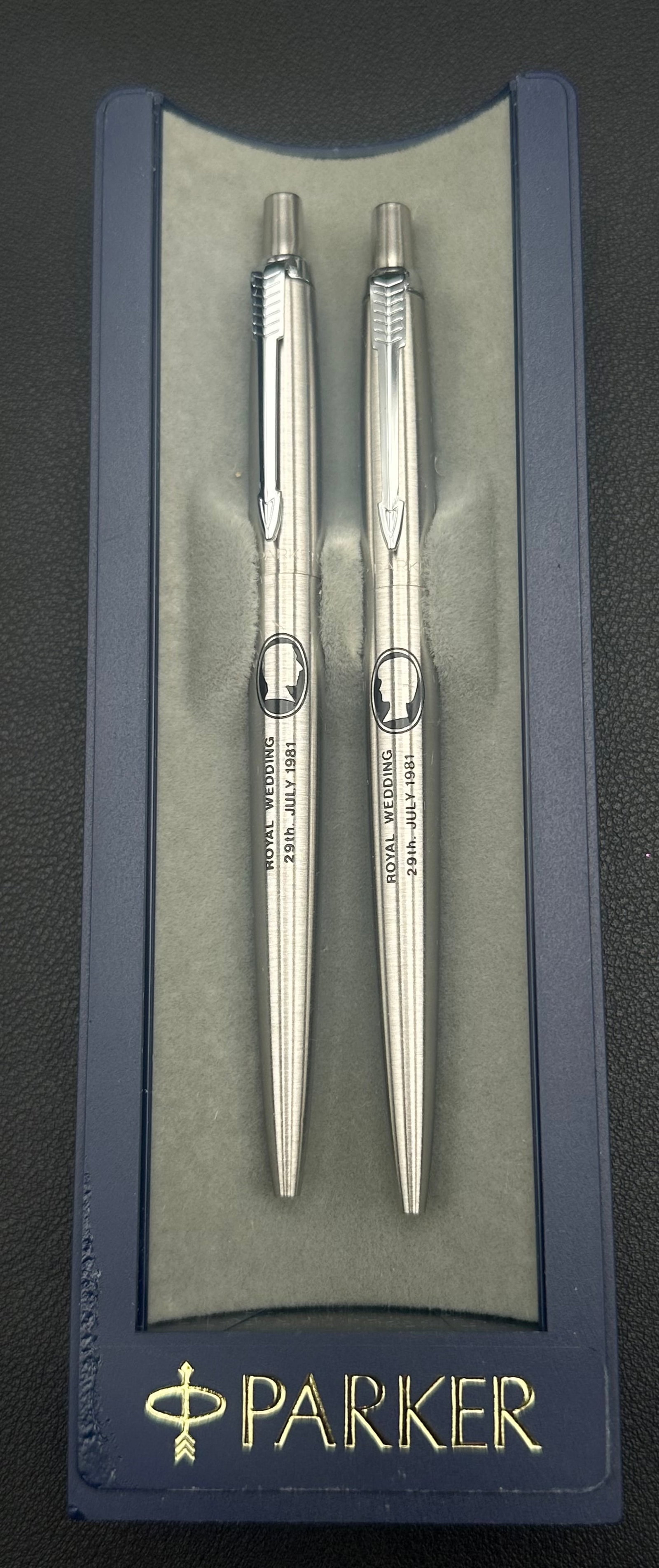 1981 Parker Royal Wedding Charles & Diana Pen & Pencil Set Boxed: Commemorative Parker writing set issued for the Royal Wedding of Prince Charles and Lady Diana Spencer, dated July 29, 1981. Includes a brushed stainless steel ballpoint pen and matching mechanical pe