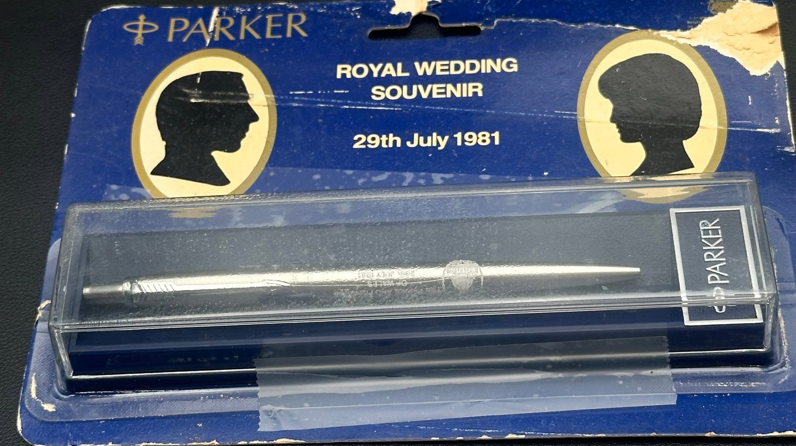 1981 Parker Royal Wedding Charles & Diana Ballpoint Pen Sealed on Card (1 of 4)