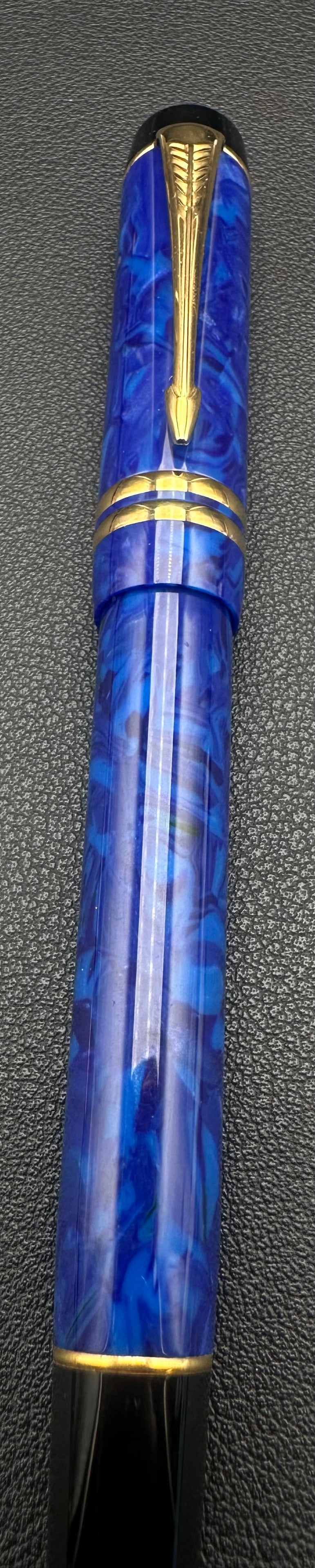 Parker Duofold International Blue Mosaic Rollerball Pen Gold Trim (1 of 6)