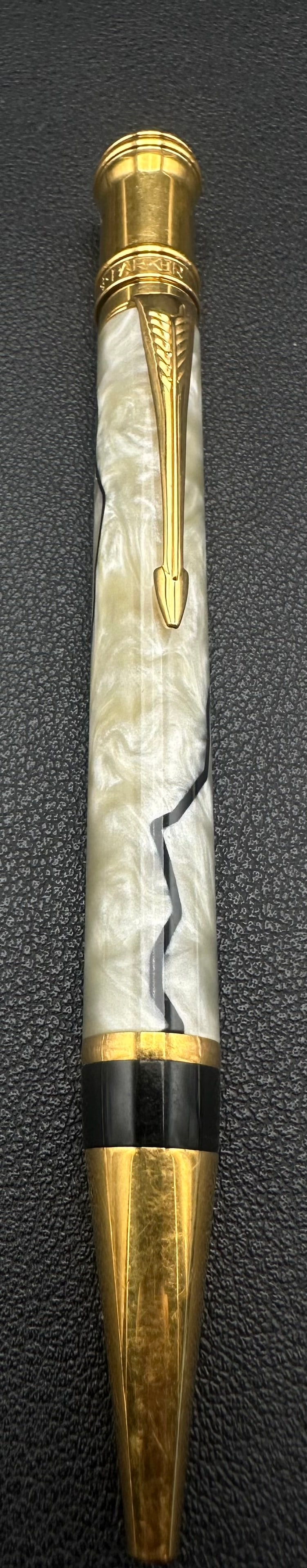 Parker Duofold Pearl Marble Ballpoint Pen Gold Trim (1 of 6)