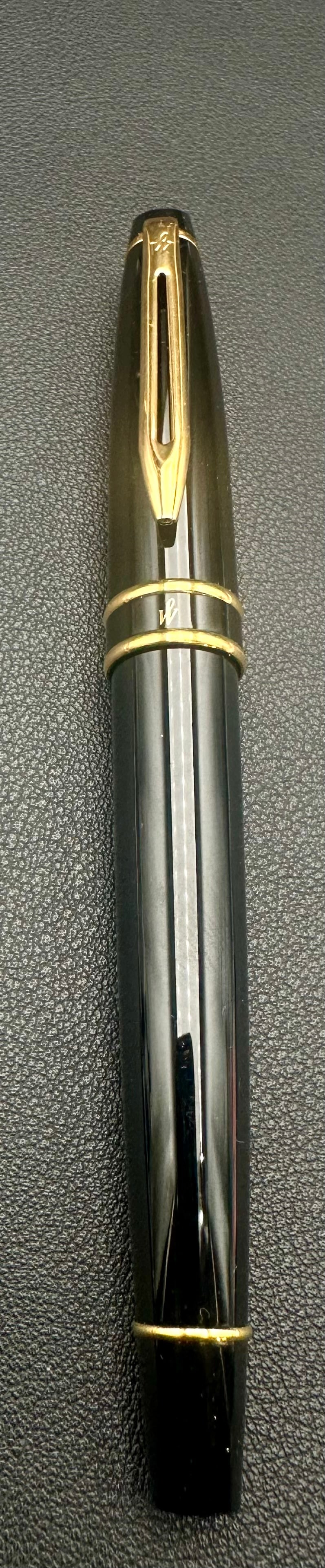 Waterman Expert I Black Lacquer Fountain Pen Gold Plated Trim Medium Nib France (1 of 9)