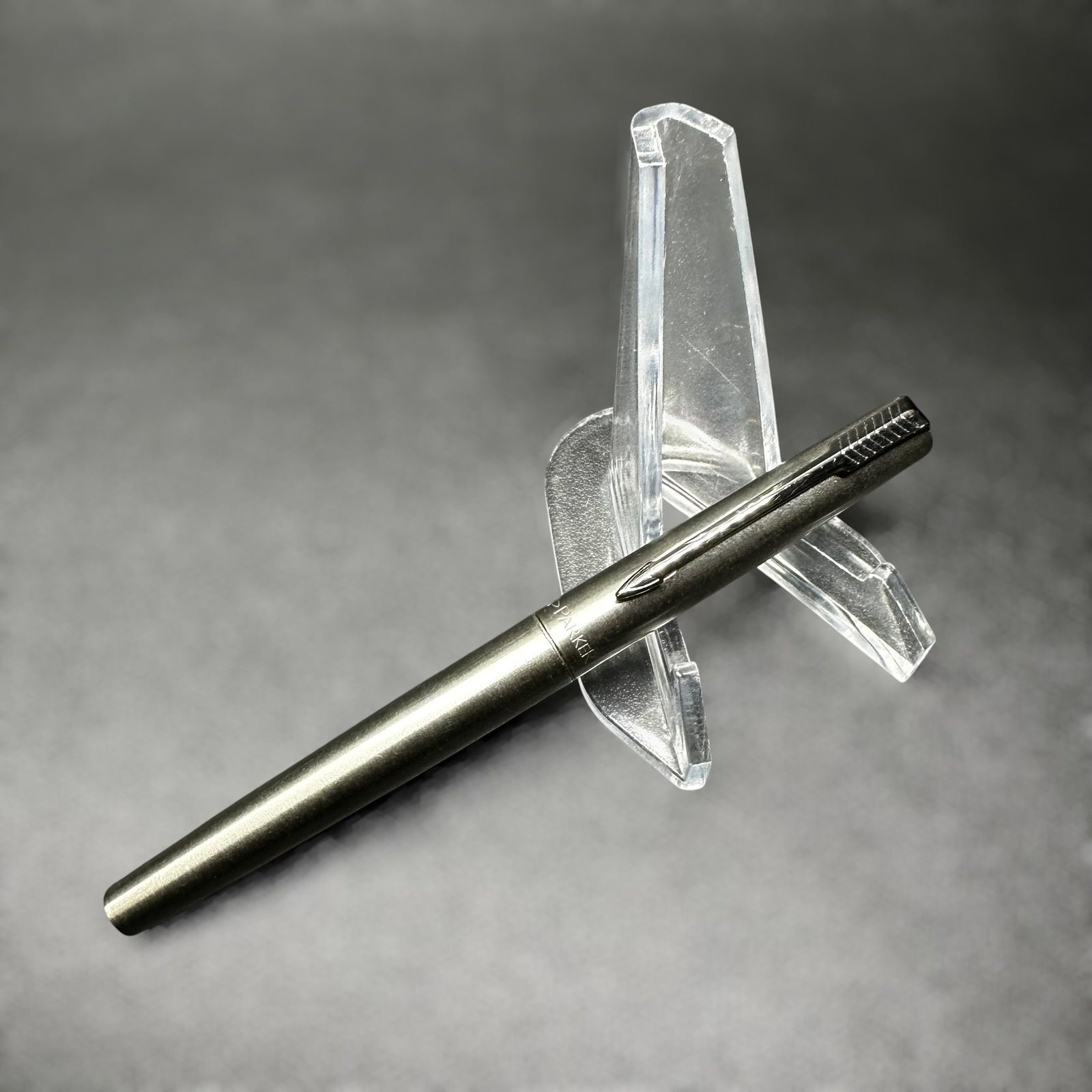 Parker Frontier Stainless Fountain Pen (1 of 6)