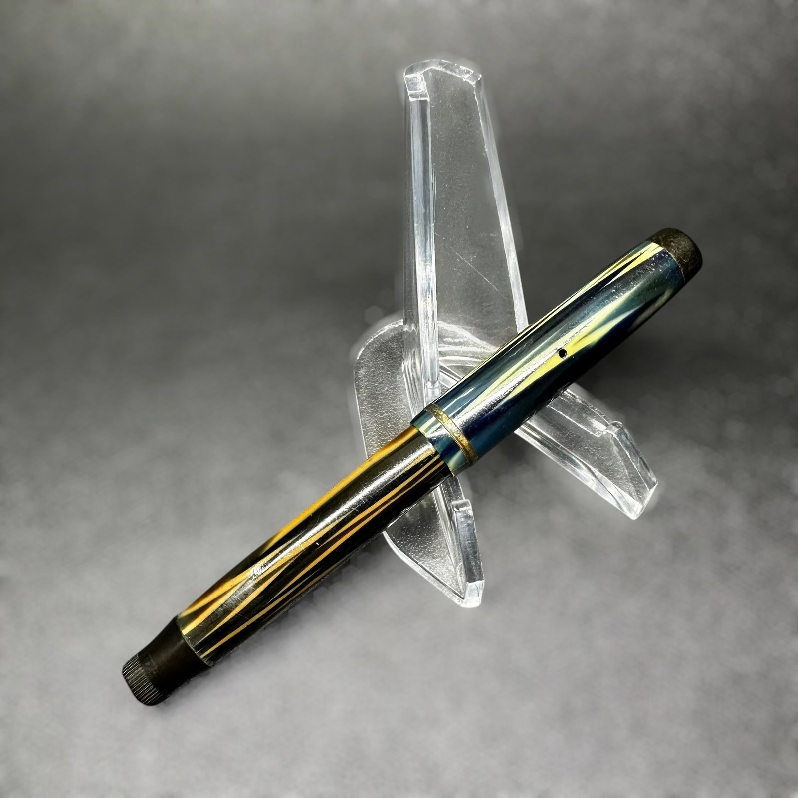 Vintage Parker Striped Celluloid Fountain Pen (1 of 5)