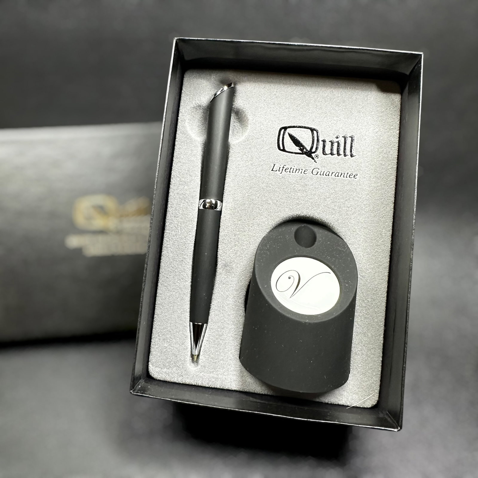 Quill Executive Ballpoint Pen Desk Stand Set (1 of 9)