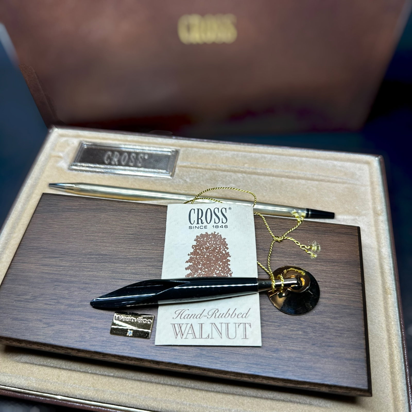 Cross 10K Gold Filled Walnut Desk Pen Set (1 of 11)