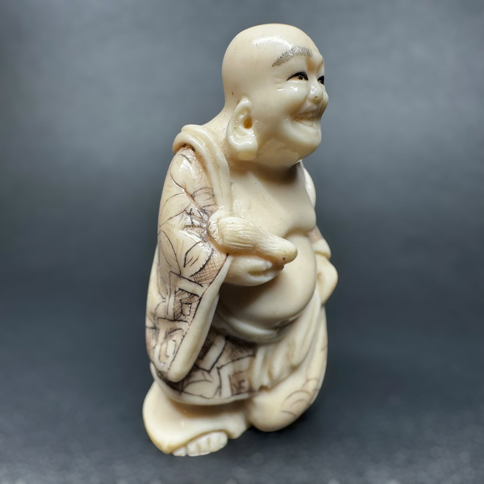 Vintage Japanese Faux Resin Hotei Netsuke (1 of 8)