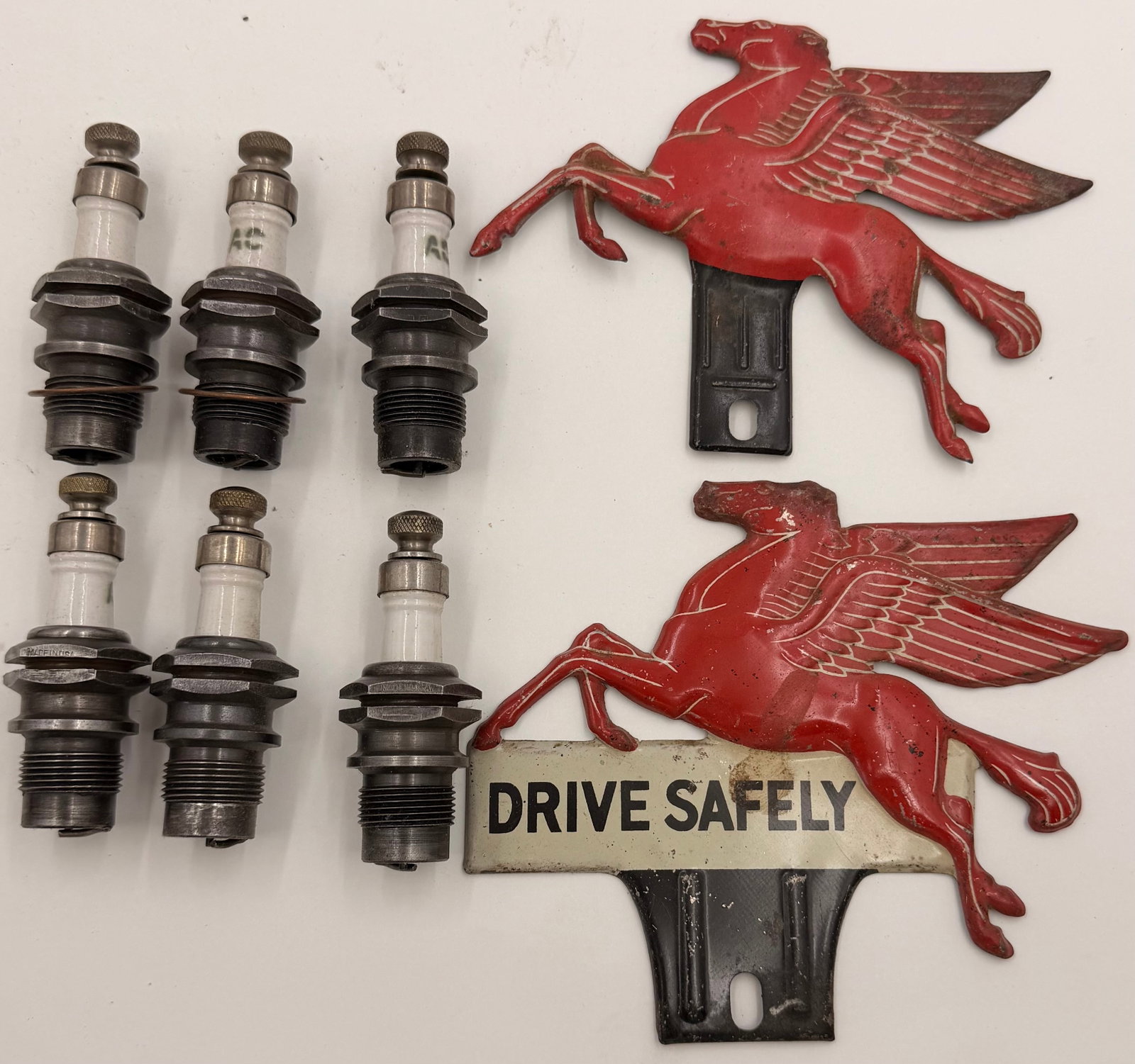 Mobil Pegasus & AC 78 Spark Plug Lot (1 of 6)