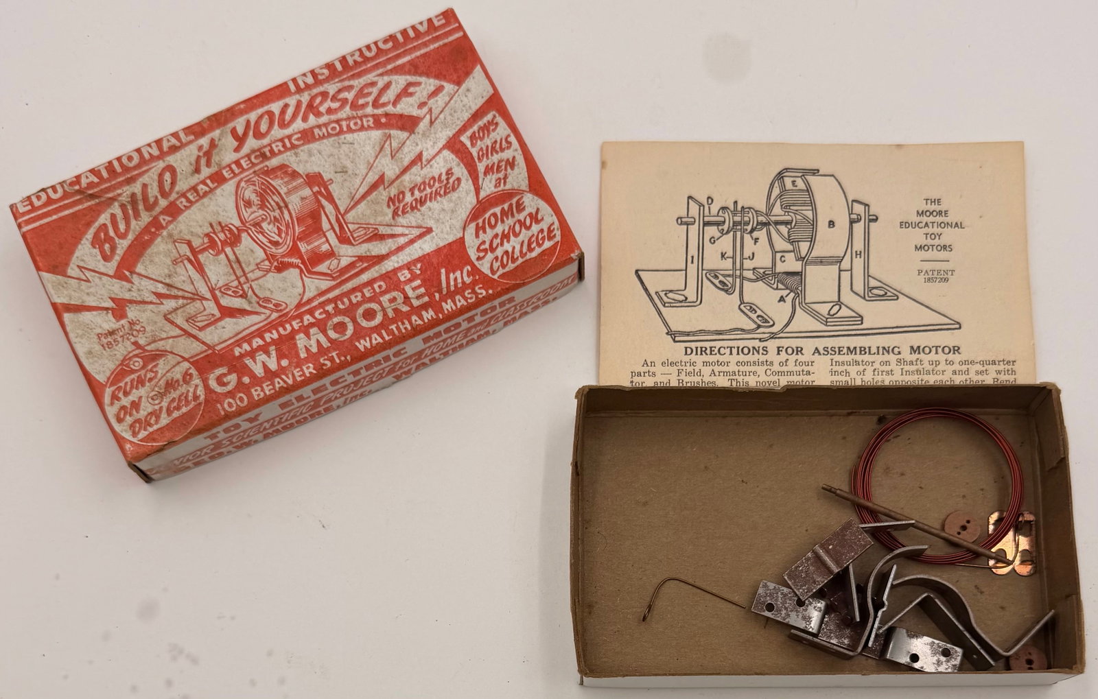 Vintage G.W. Moore Electric Motor Kit (1 of 6)
