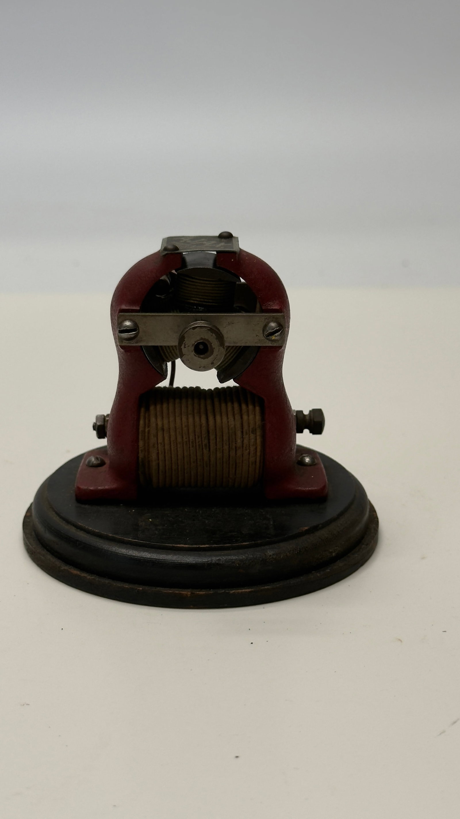 Antique Ajax Miniature Electric Motor (1 of 5)