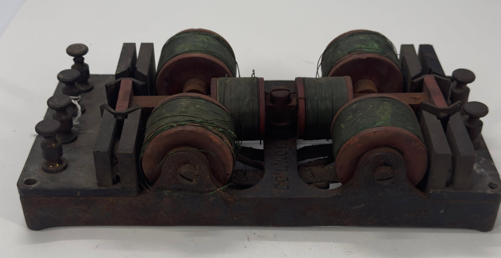 Antique Electromagnetic Knife Switch Assembly c. 1890–1910 - 3
