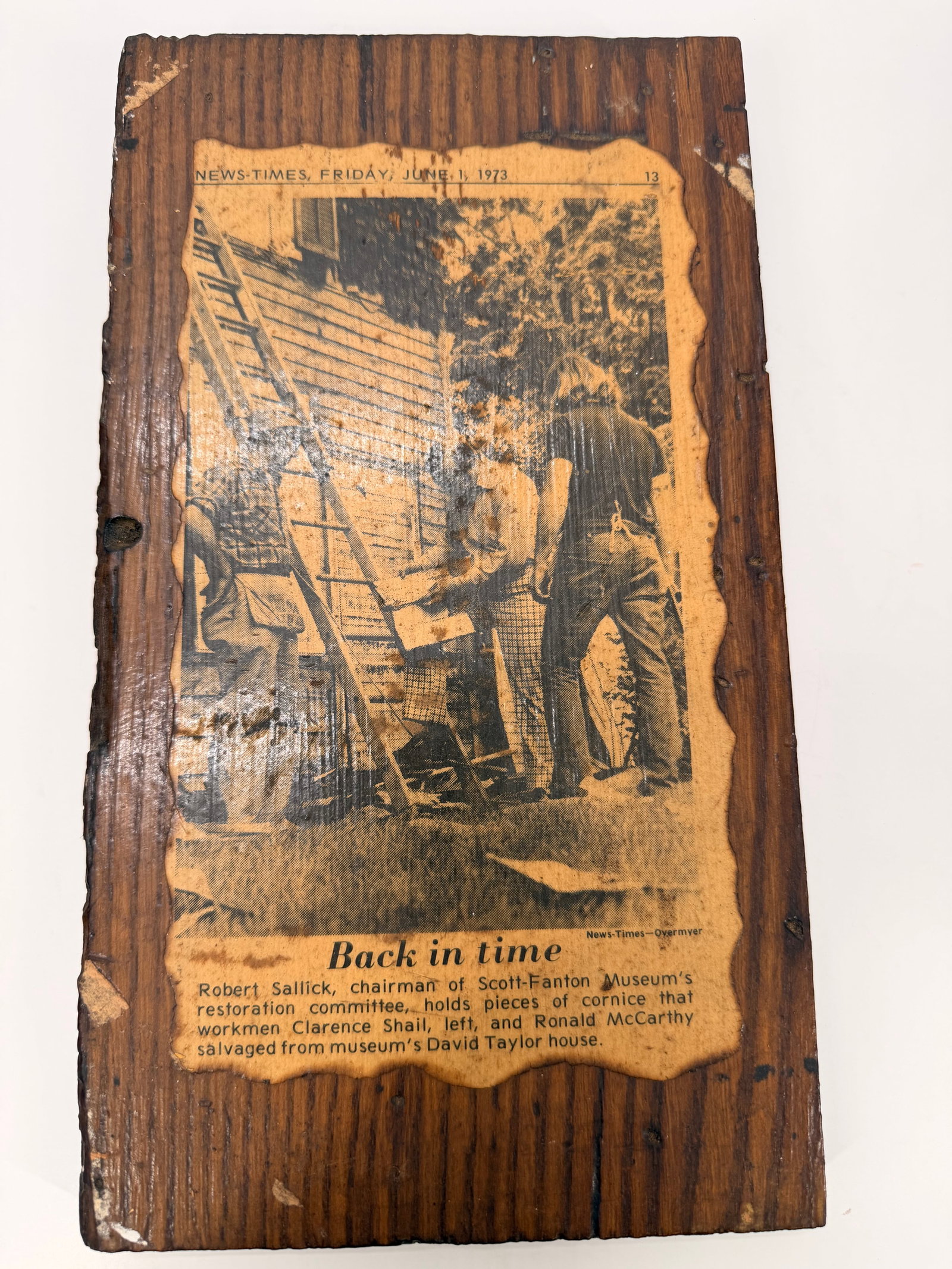 Folk Art Horse Carriage Wall Plaque w/ 1973 News Clipping (1 of 6)