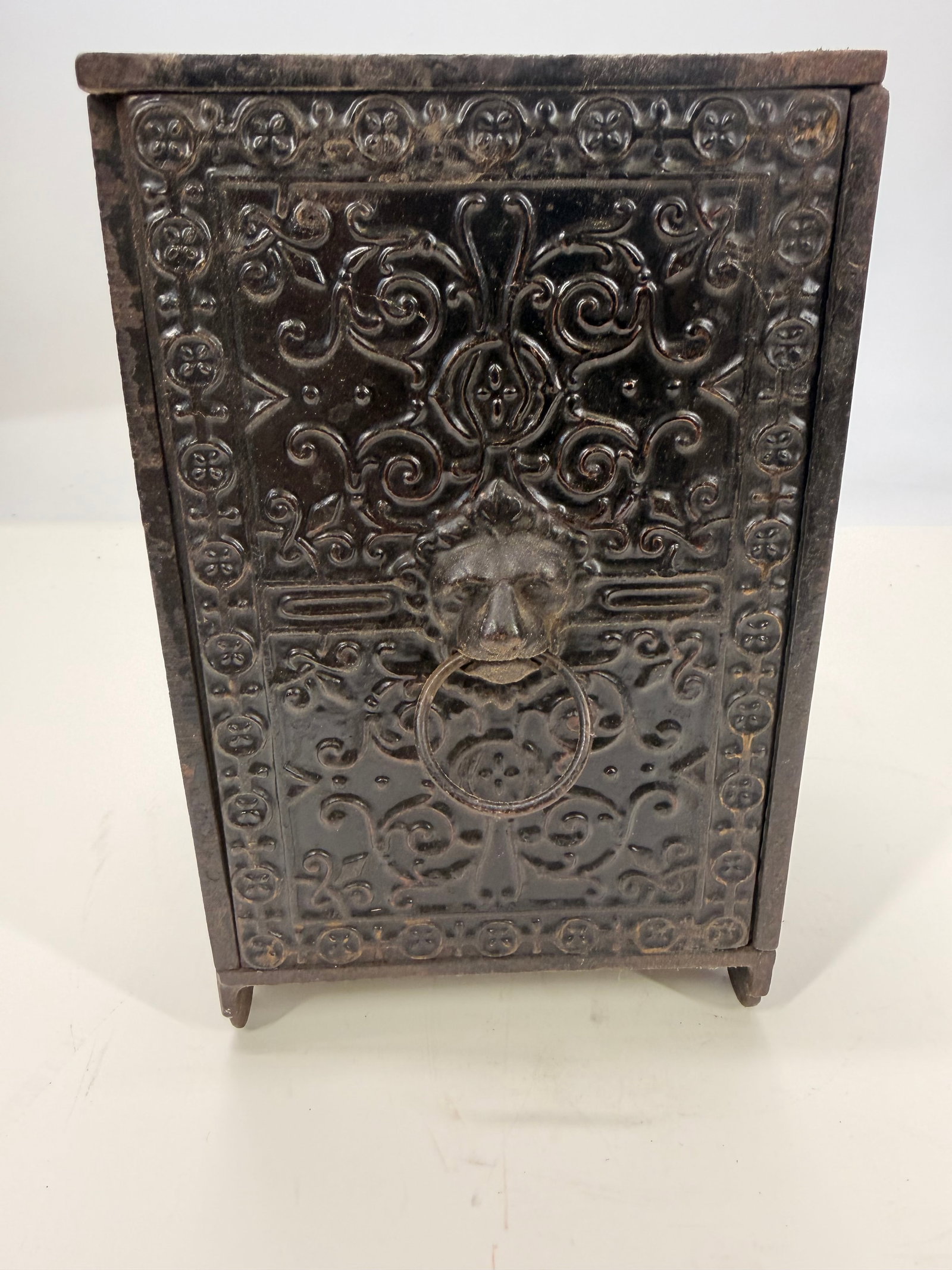 Antique Cast Iron Safe Deposit Bank w/ Lion Head Knocker (1 of 7)
