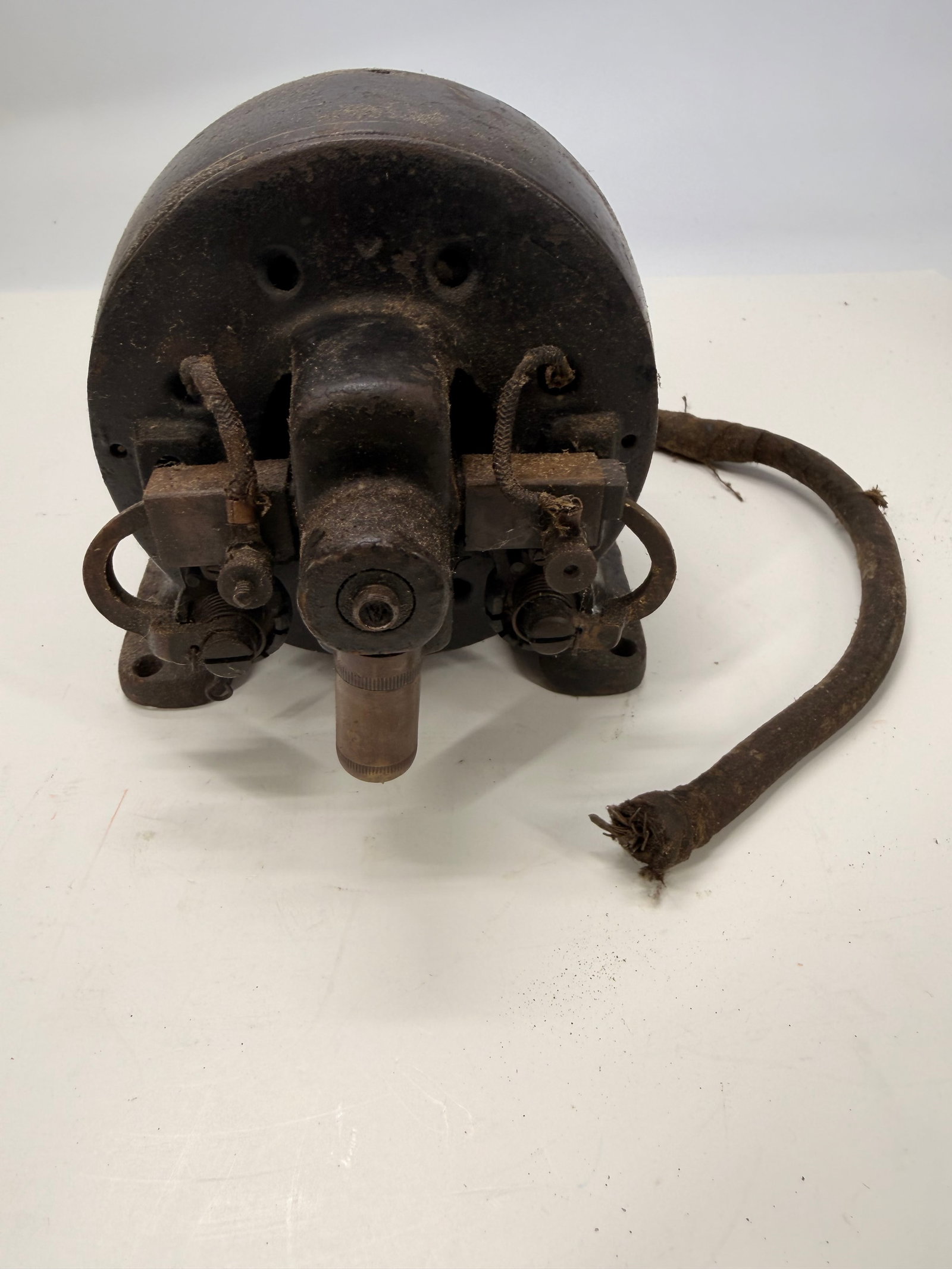 Antique Open Frame DC Electric Motor c. 1900–1920 (1 of 6)