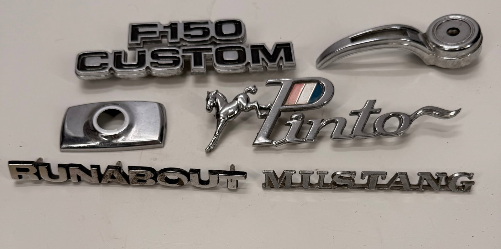 Vintage Ford Pinto & Mustang Emblems Badge Lot (1 of 7)