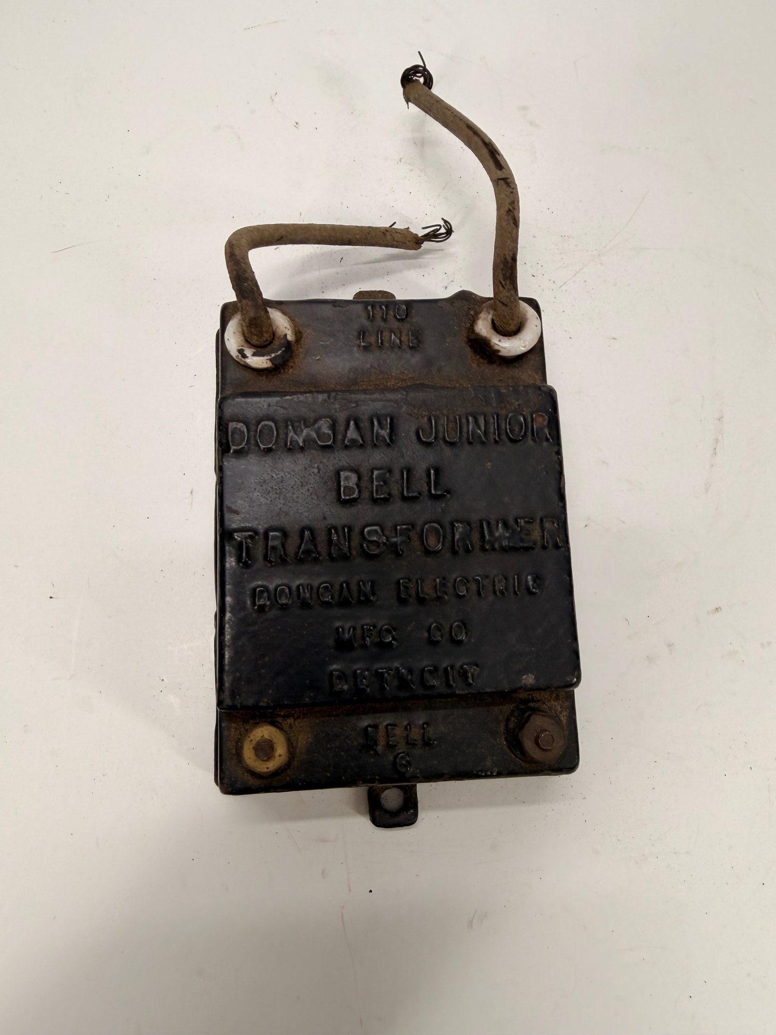 Vintage Dongan Junior Bell Transformer w/ Ceramic Insulators (1 of 6)