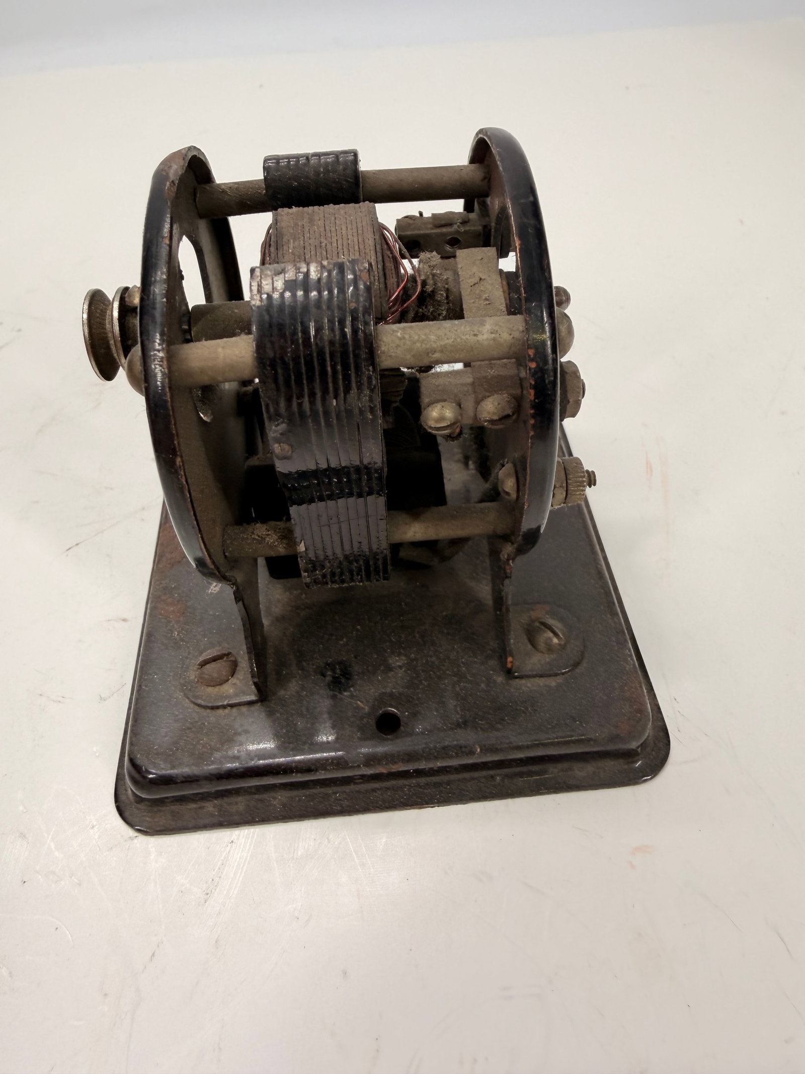 Antique Open-Frame DC Electric Motor c.1910–1920 - 2