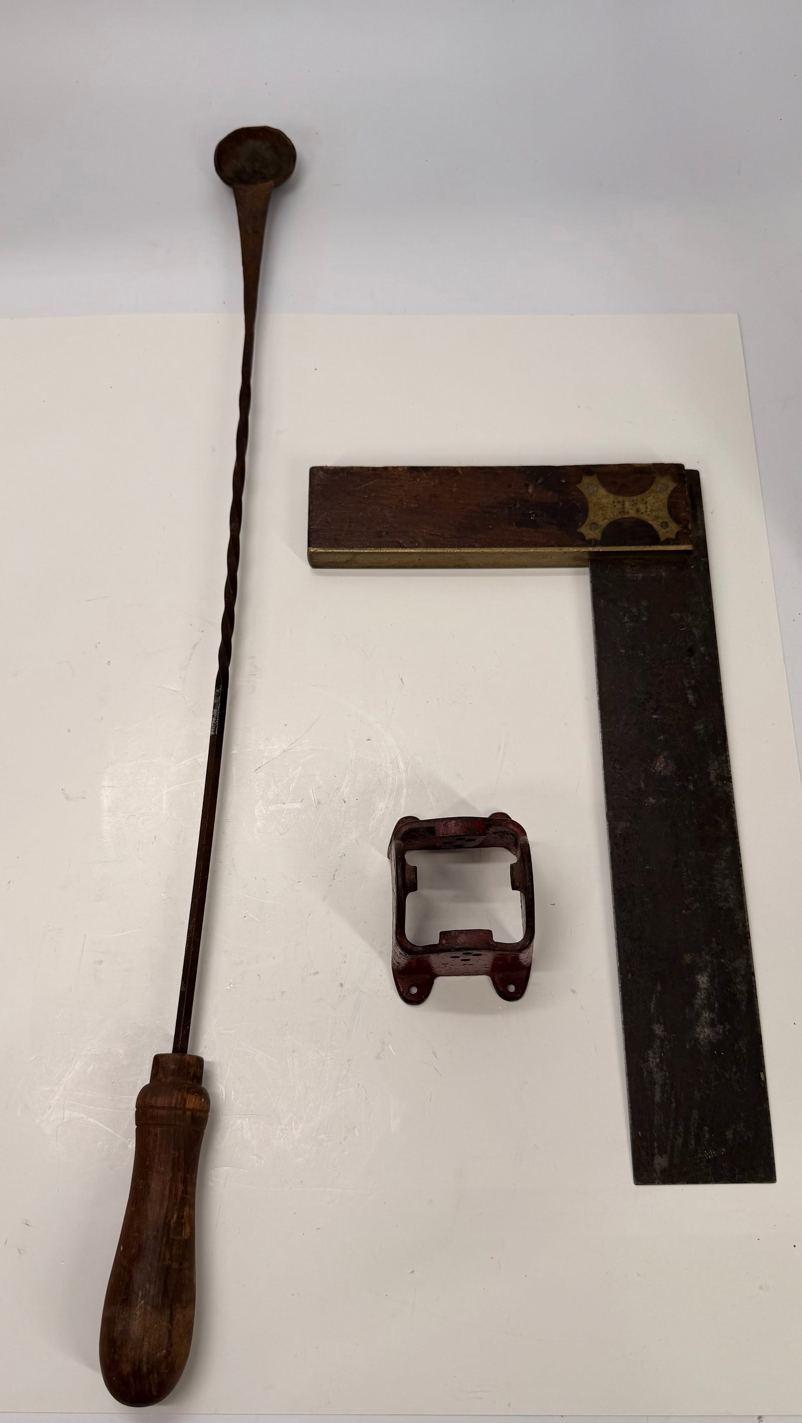 Antique Workshop Tools & Cast Iron Parts Lot (1 of 9)