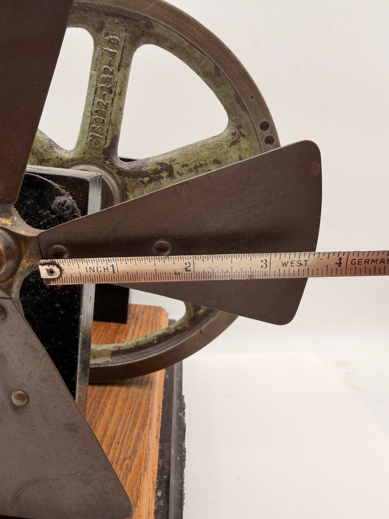 Antique Stirling Engine Flywheel Display Model c.1900–1925 - 6