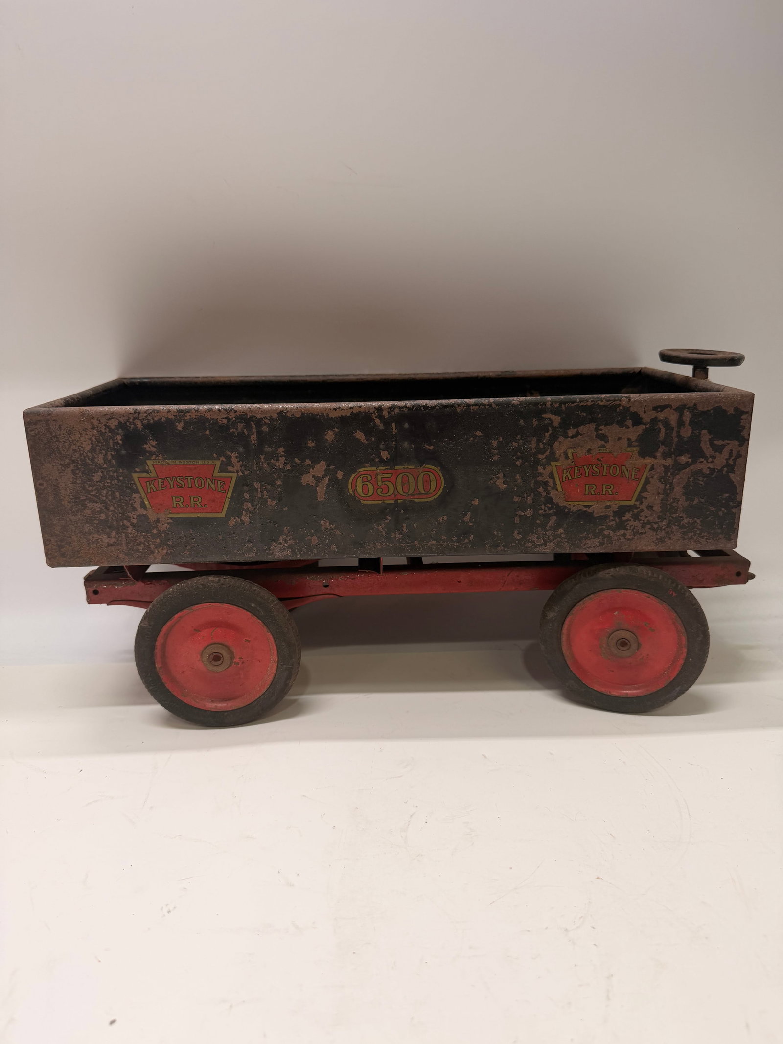 Rare 1932 Keystone R.R. No. 6500 Ride-On Gondola Freight Car Toy (1 of 7)