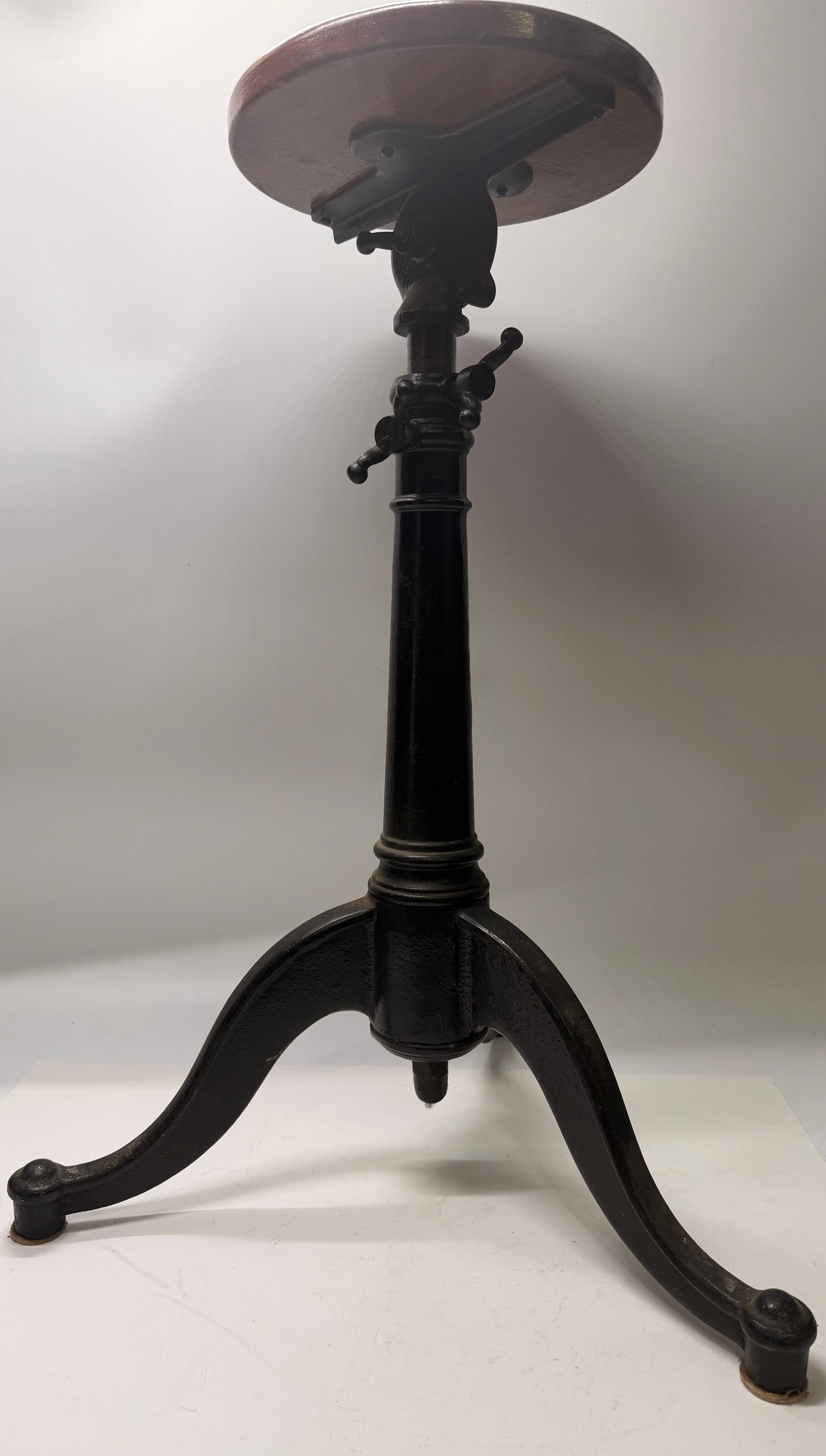 Antique Cast Iron Adjustable Industrial Machinist Shop Stool (1 of 7)