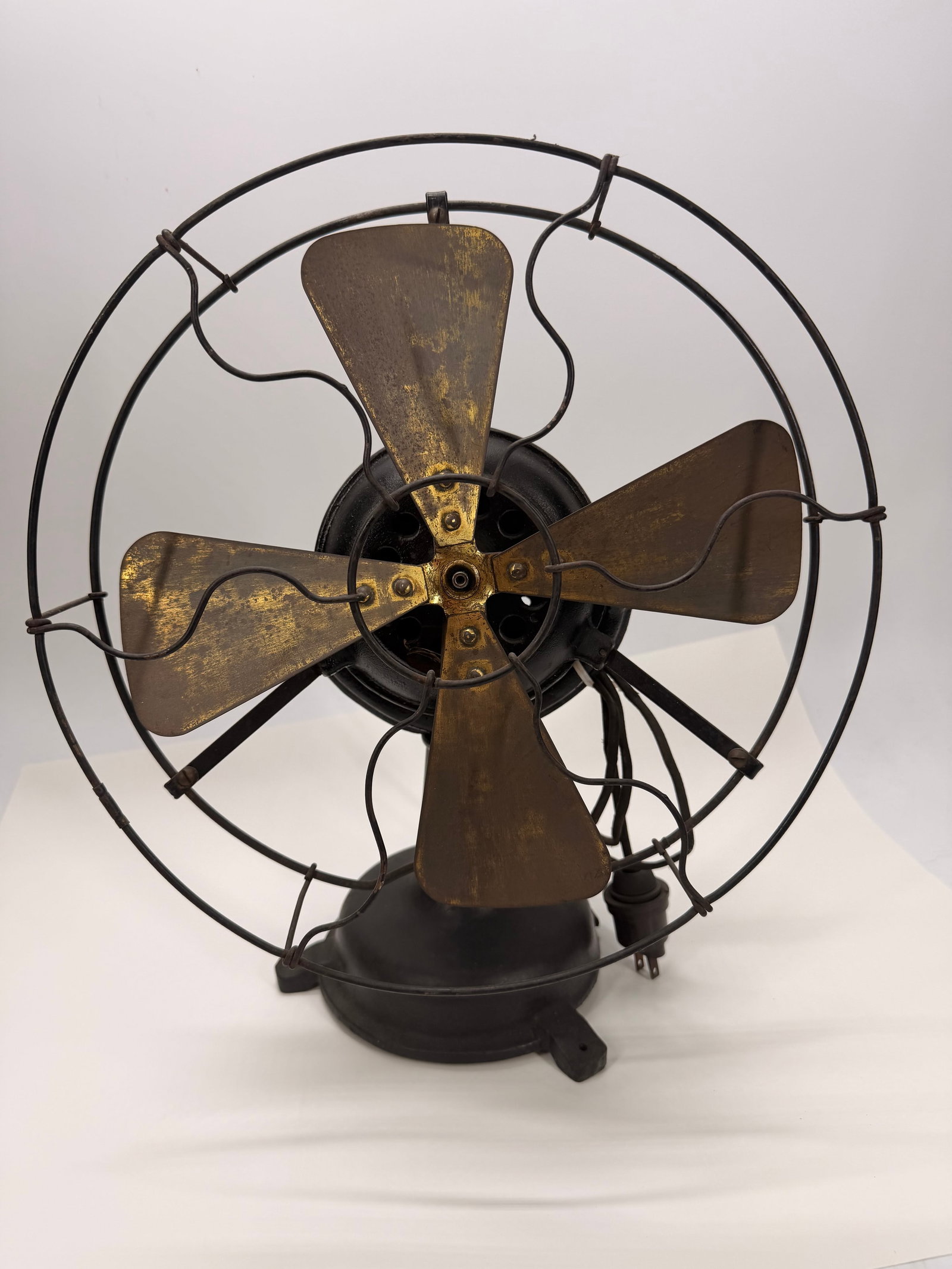 Antique 12” Brass Blade Desk Fan – Cast Iron – S-Wire Cage (1 of 9)