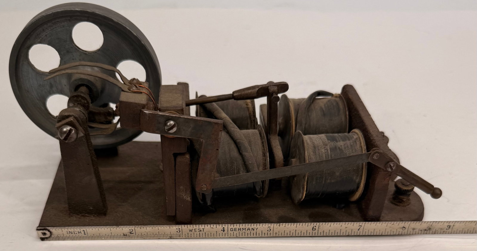 Antique Electric Toy Motor Engine - 7